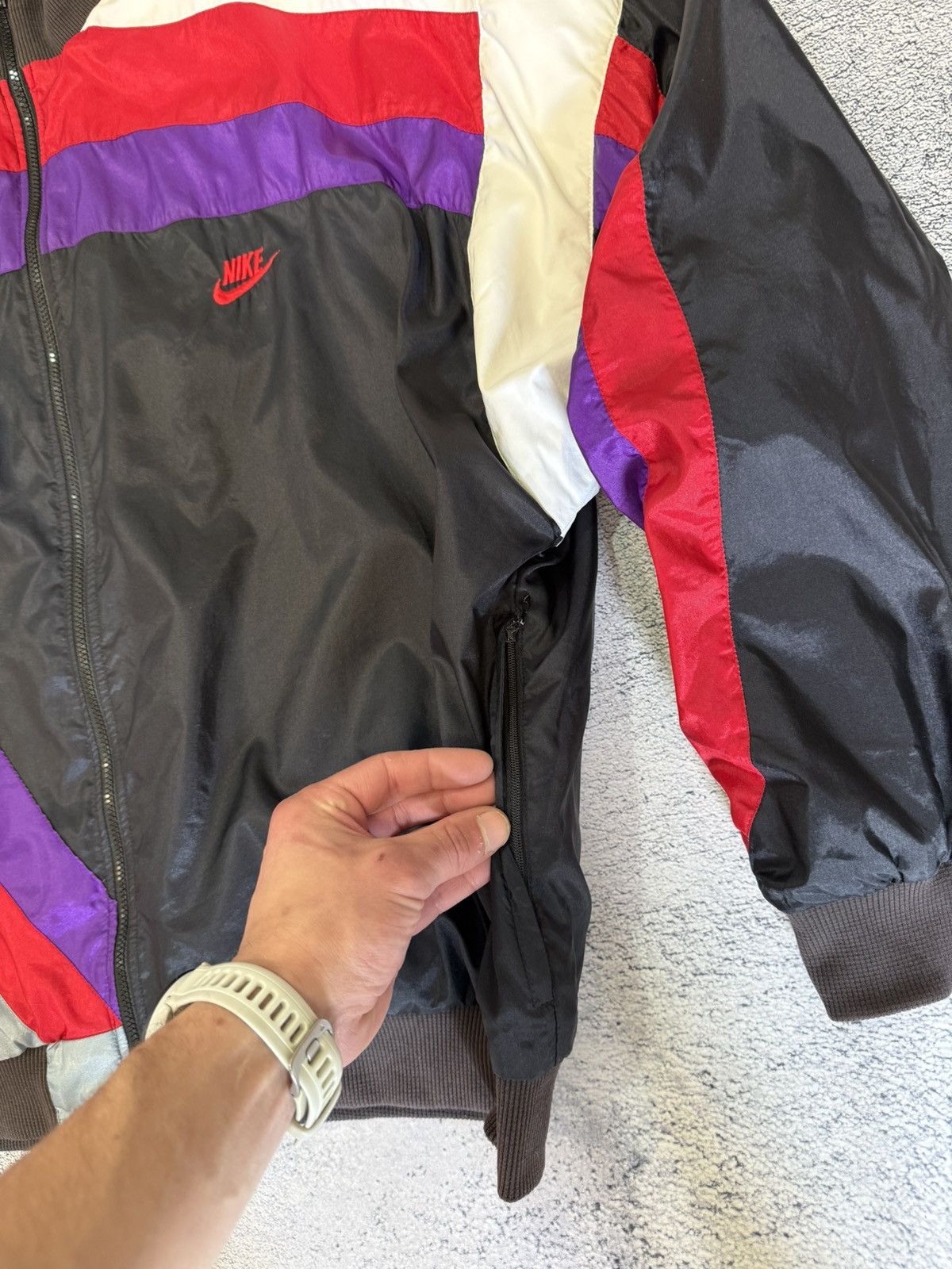 Nike Vintage 90s Nike International Track Jacket Windbreaker Size US XXL / EU 58 / 5 - 5 Thumbnail