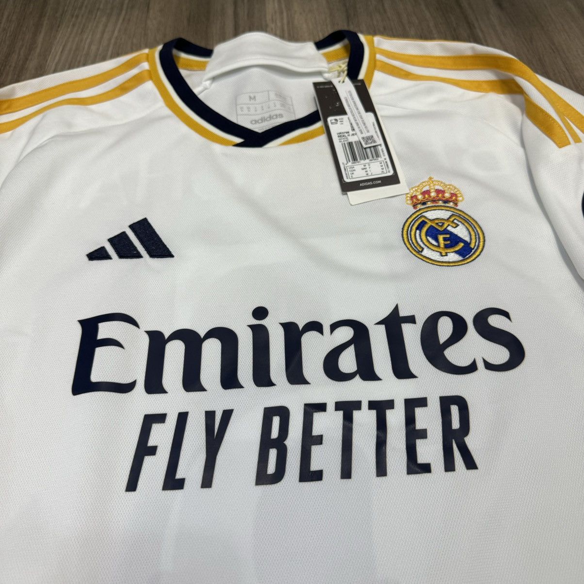 Adidas Real Madrid 23/24 C/L home shirt #5 Bellingham (bnwt) Size US M / EU 48-50 / 2 - 3 Thumbnail