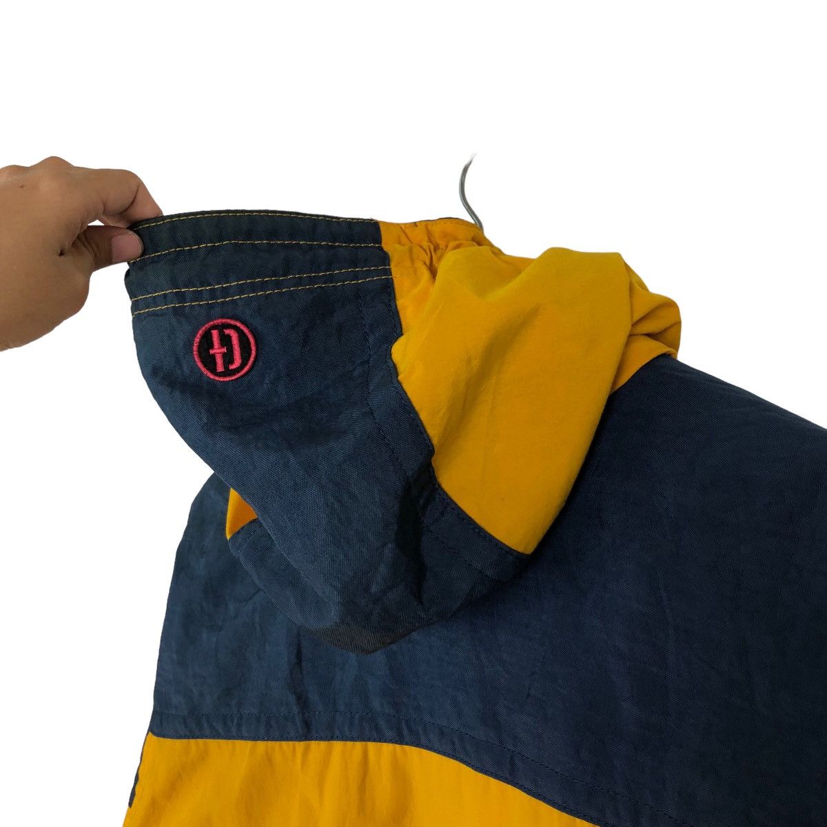 Descente VINTAGE SKI JACKET BOMBER DESIGN DESCENTE JAPAN RARE COLOUR Size US M / EU 48-50 / 2 - 8 Thumbnail