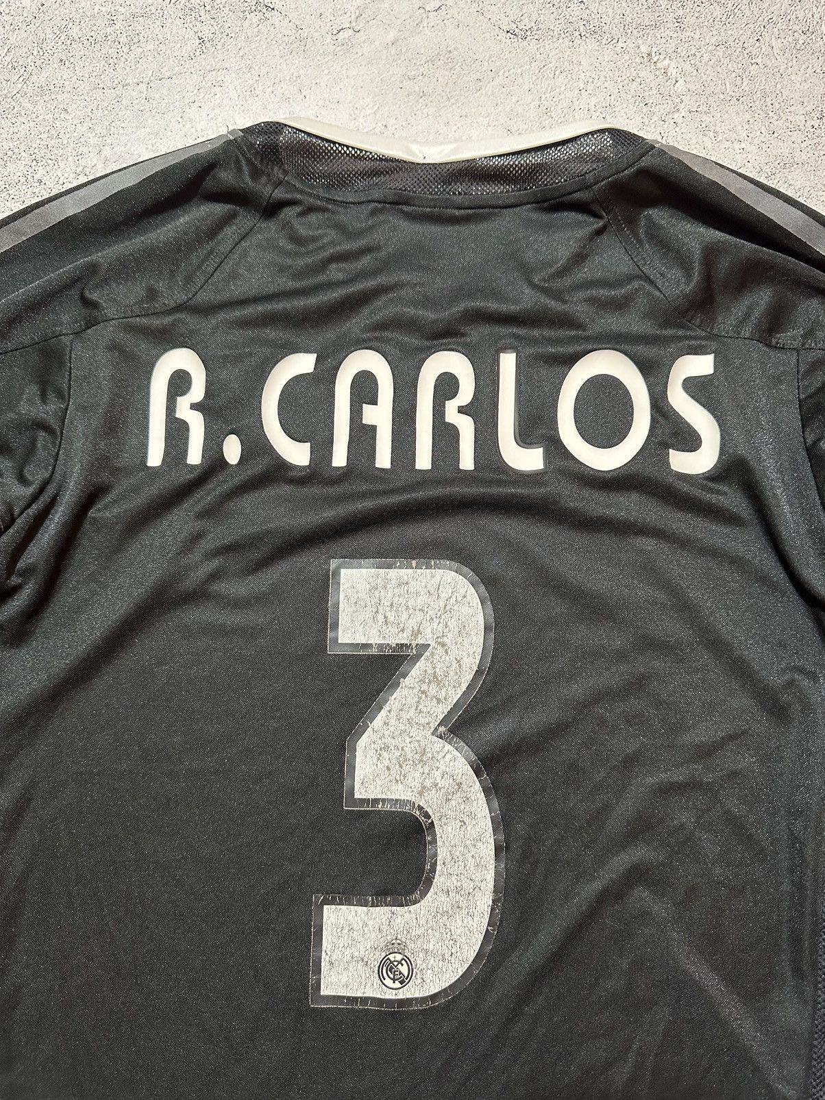 Adidas Real Madrid jersey away 2004 Roberto Carlos Size US L / EU 52-54 / 3 - 12 Thumbnail