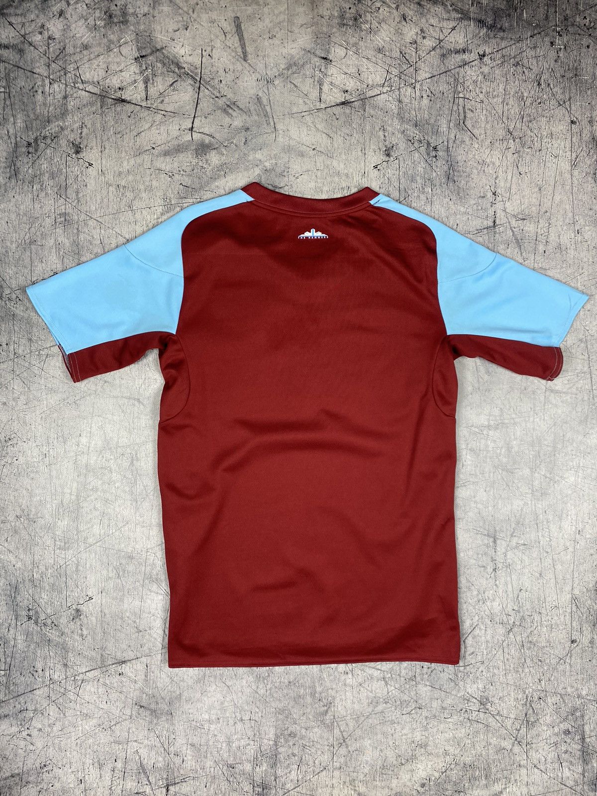 Umbro Umbro West Ham FC Soccer Jersey Tee T Shirt Size US M / EU 48-50 / 2 - 9 Thumbnail