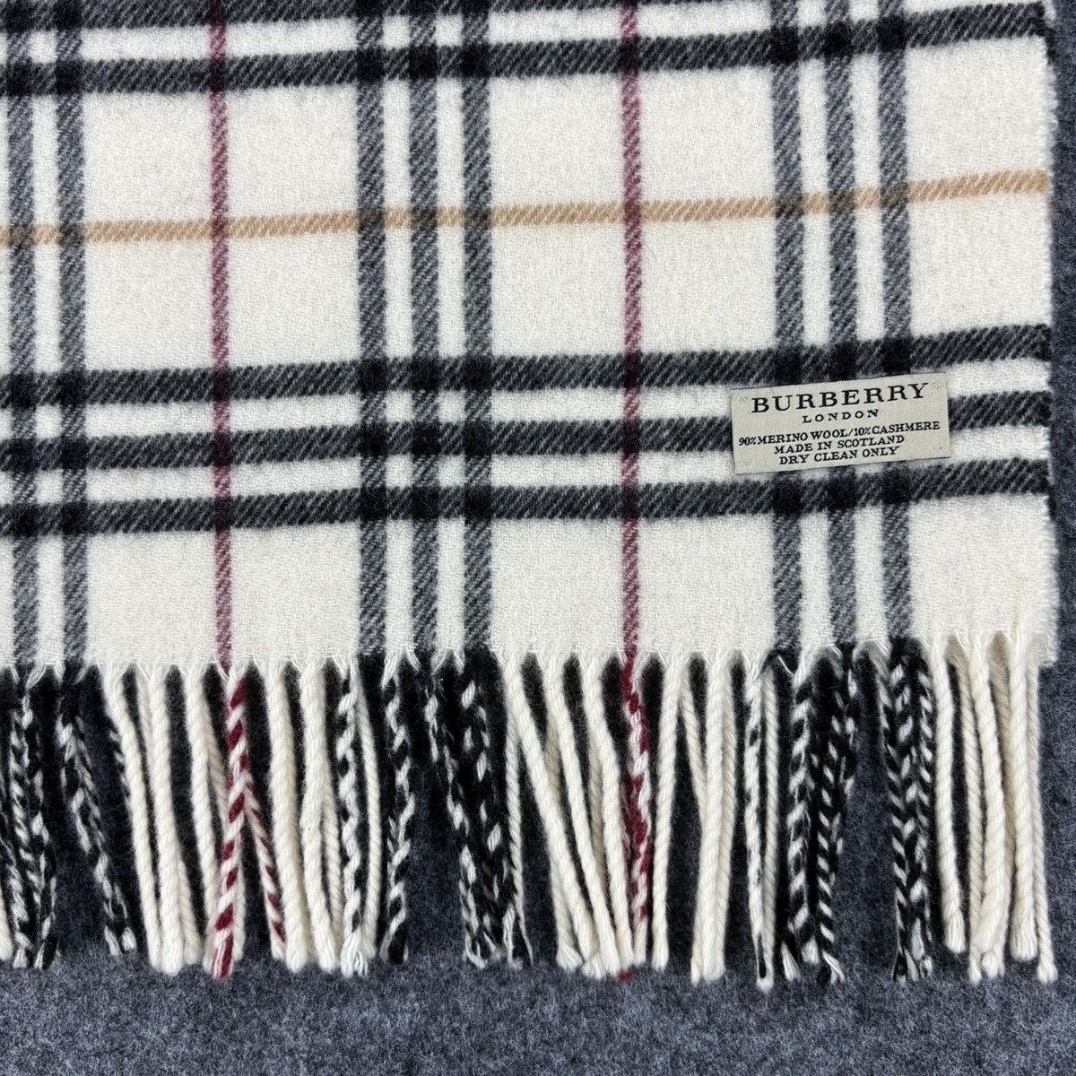 Burberry Burberry Scarf # D732 # Muffler # Neckwear # Nova Check Size ONE SIZE - 6 Thumbnail