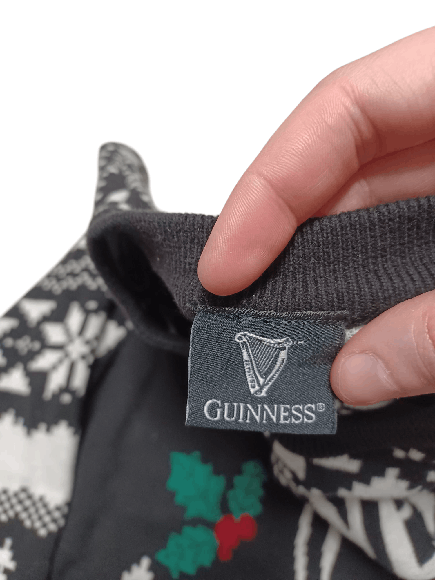 Other GUINNESS MONOGRAM PRINT ALL OVER ME CHRISTMAS SWEATER Size US M / EU 48-50 / 2 - 4 Thumbnail