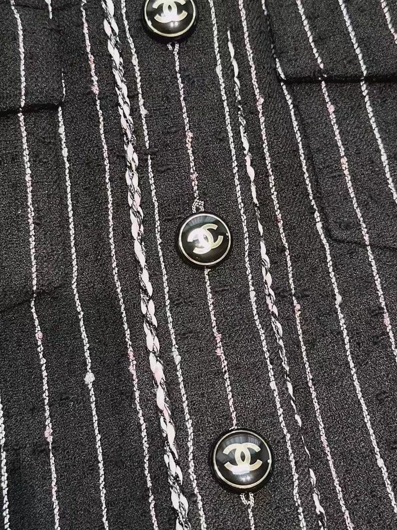 Chanel Chanel 23P black round-neck pink and white striped jacket Size XXS / US 00 / IT 34 - 3 Thumbnail