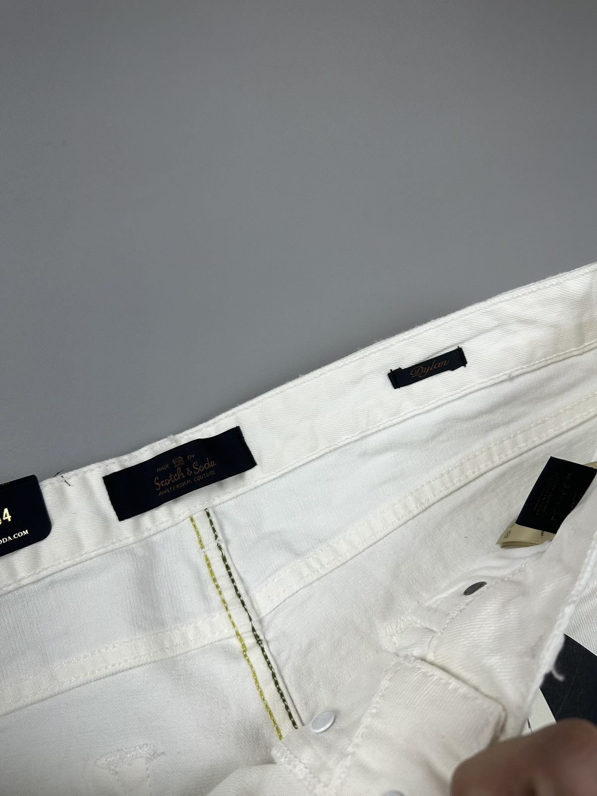 Scotch & Soda Scotch&Soda White solid Jeans Tapered Fit Large Size US 33 - 8 Thumbnail