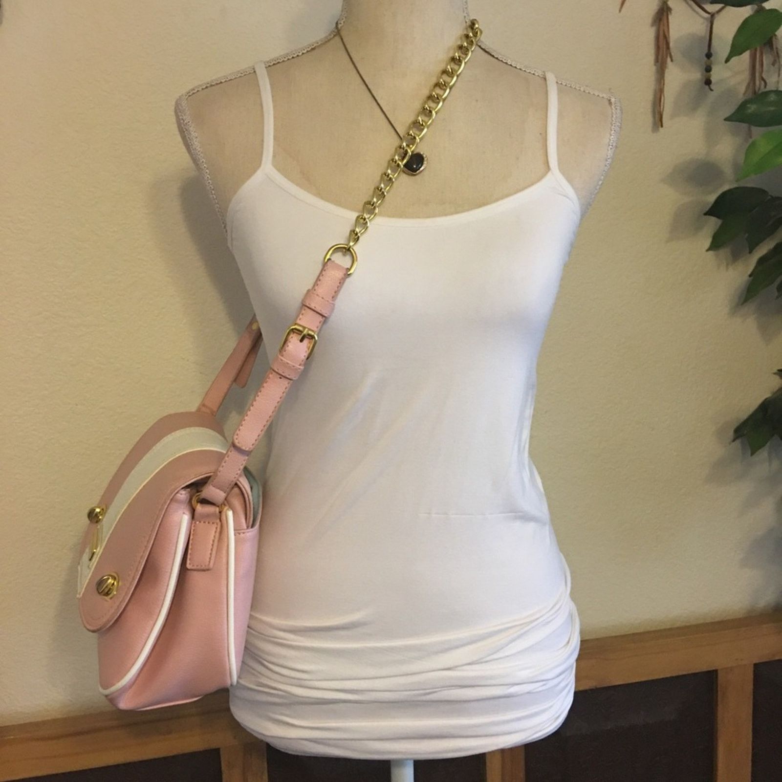 Other Adrienne Vittadini pink gold chain crossbody bag Size ONE SIZE - 2 Thumbnail
