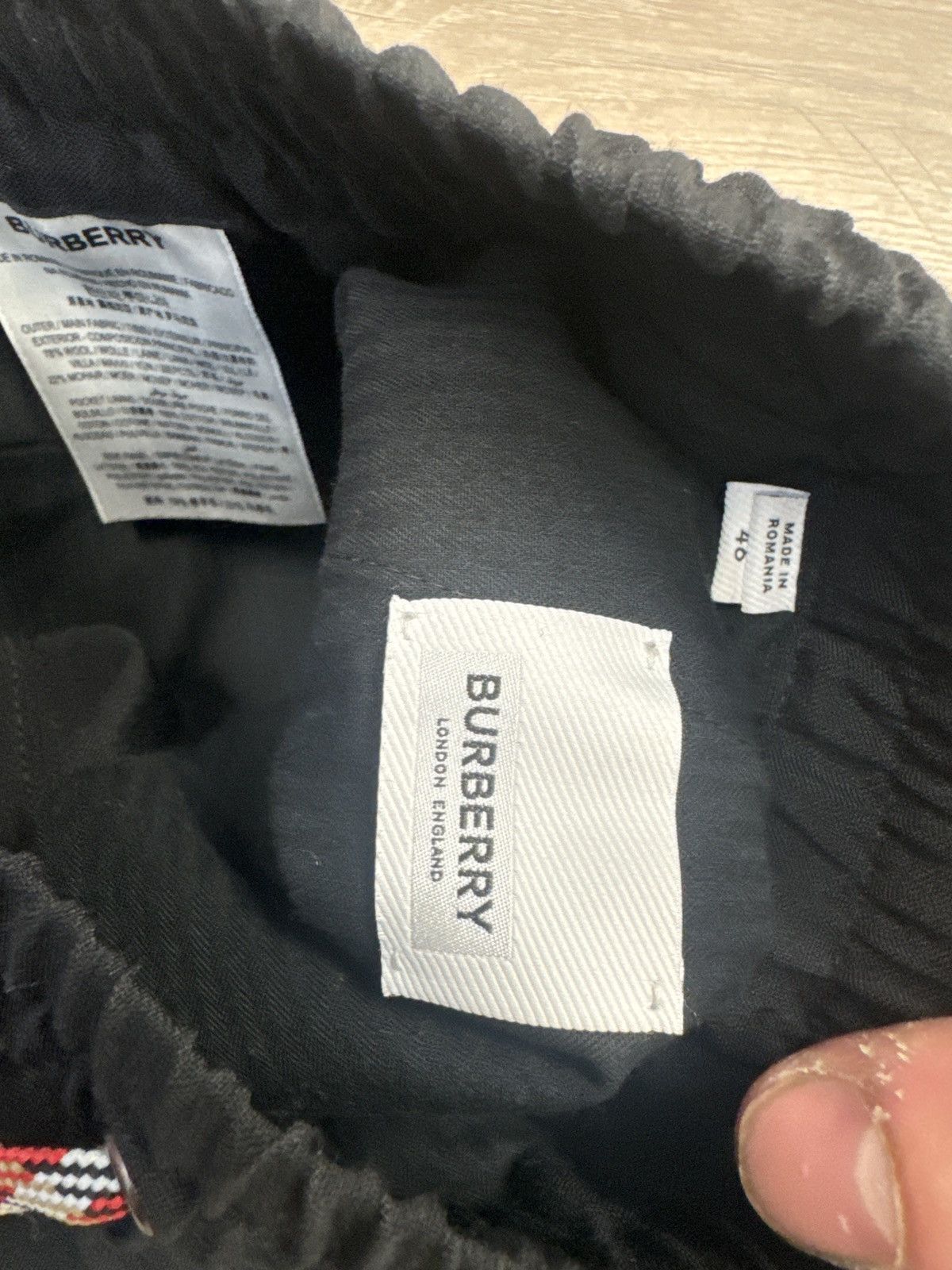 Burberry Burberry track pants Size US 30 / EU 46 - 4 Thumbnail