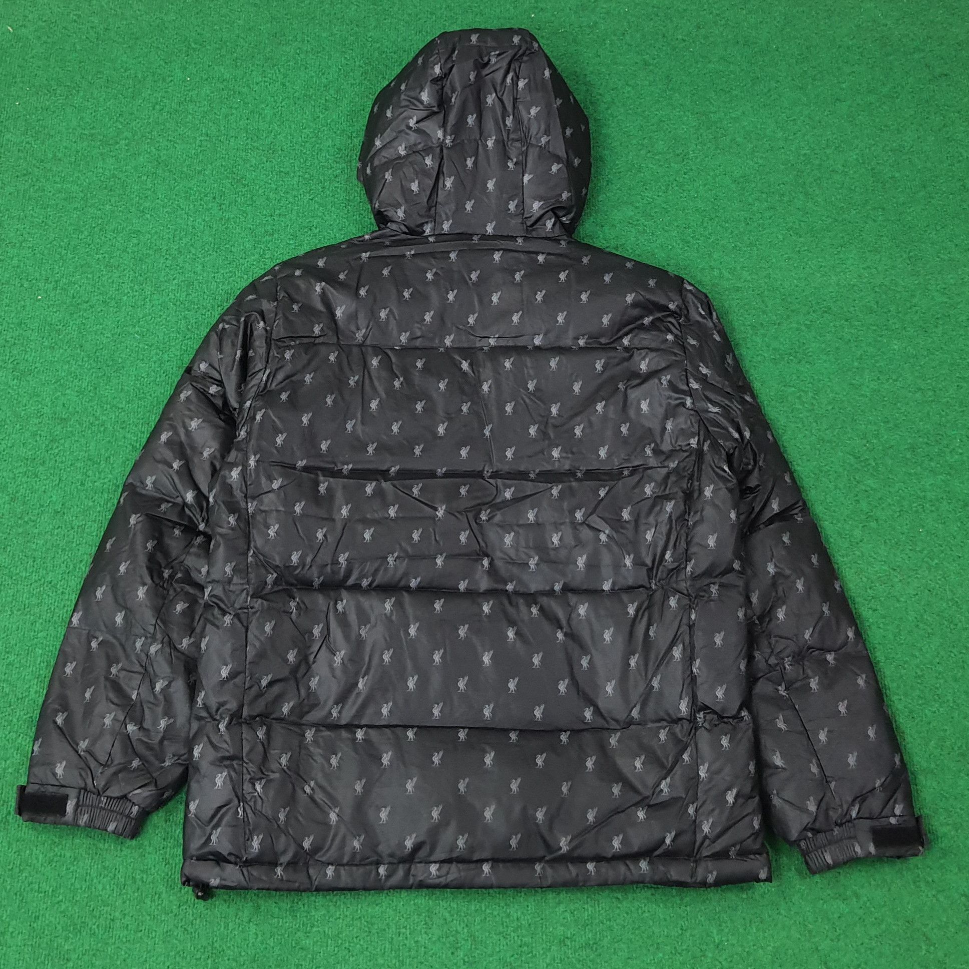 Adidas Vintage Adidas Liverpool F.C Puffer Jacket C262N5 Size US L / EU 52-54 / 3 - 7 Thumbnail