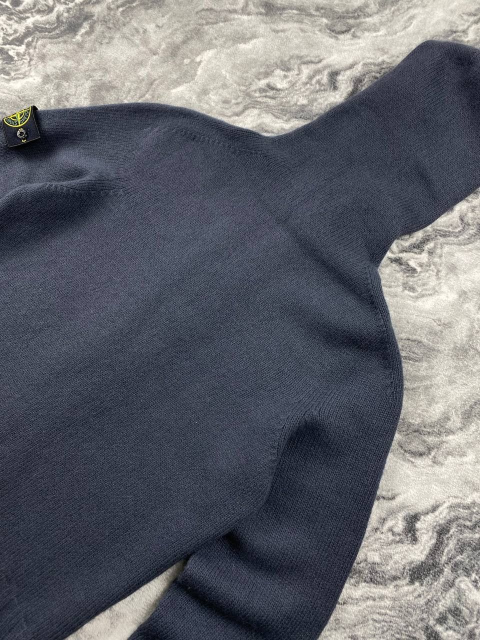 Stone Island Vintage Stone Island Knit Wool Sweater Full Zip Hooded Men Size US L / EU 52-54 / 3 - 14 Thumbnail