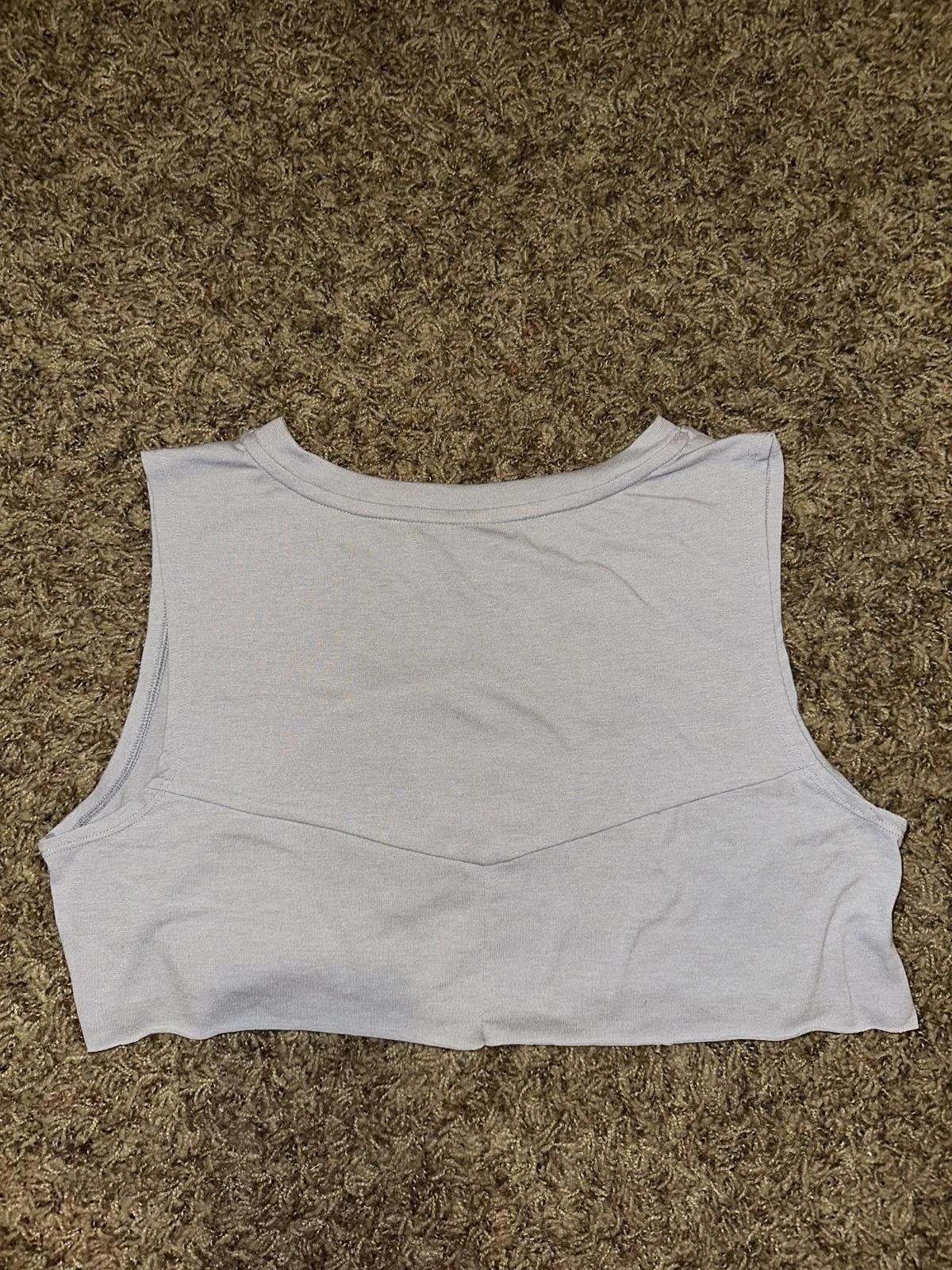 Nike Nike Women's One Relaxed Dri-FIT Crop Top Sample Size S / US 4 / IT 40 - 2 Thumbnail