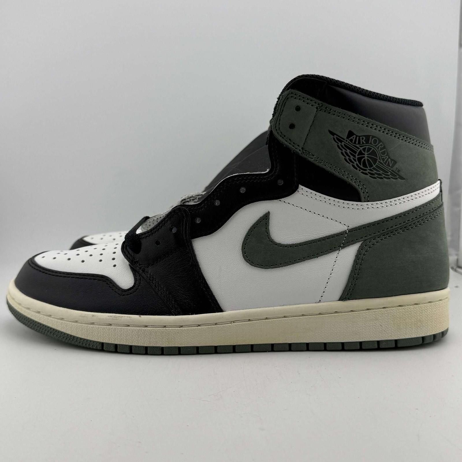 Jordan Brand Jordan 1 Clay Green US 9 New with Defects No Box 555088-135 Size US 9 / EU 42 - 2 Thumbnail