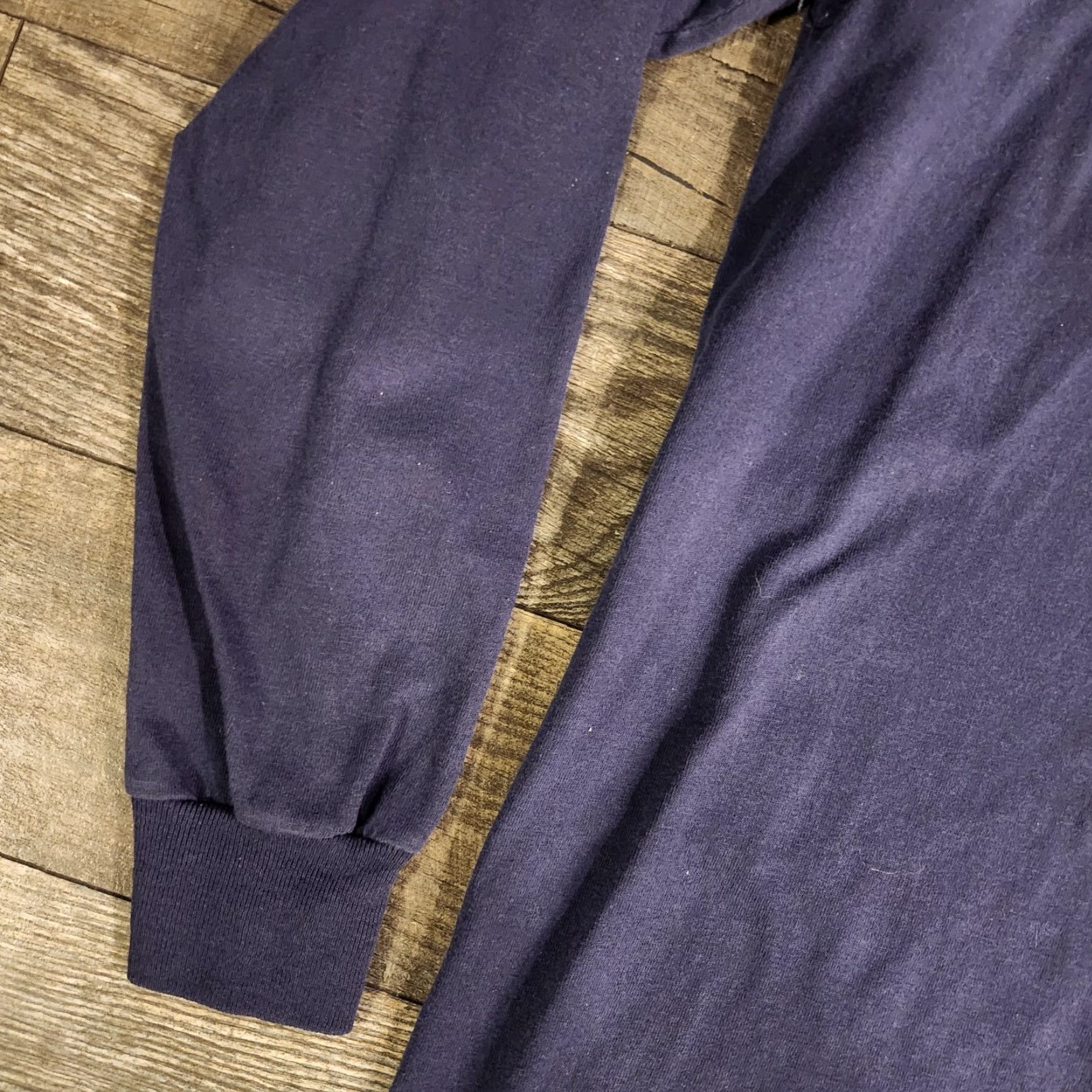 Vintage VINTAGE Mr. J Shop Jacobsons Turtleneck Sweatshirt Mens Large Navy Cotton USA Mens Sweater Pullover 80s KnIT / Navy, Blue, 80s, USA Size US L / EU 52-54 / 3 - 4 Thumbnail