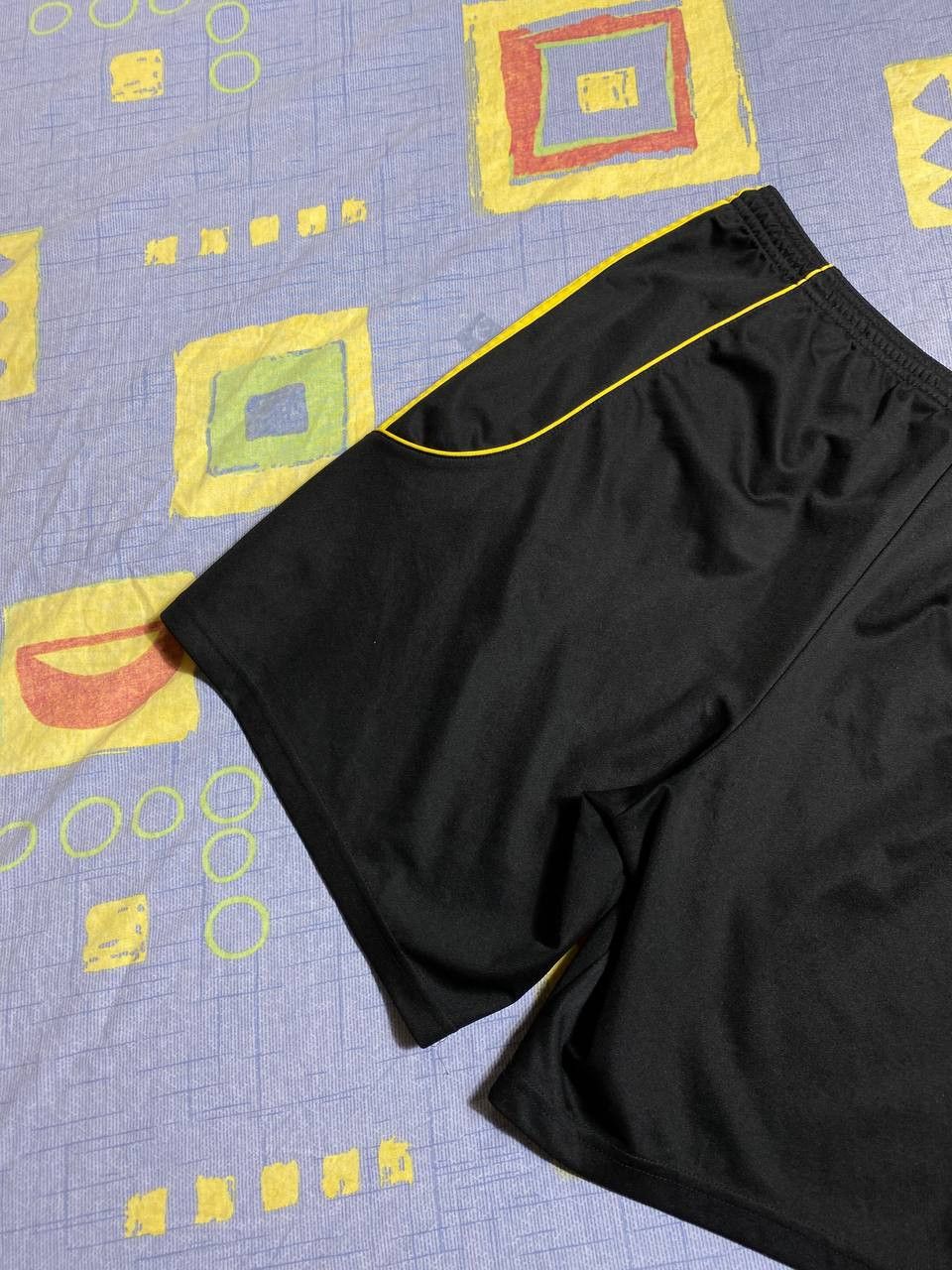 Adidas Vintage Adidas Shorts Y2K Streetwear Size US 32 / EU 48 - 14 Thumbnail