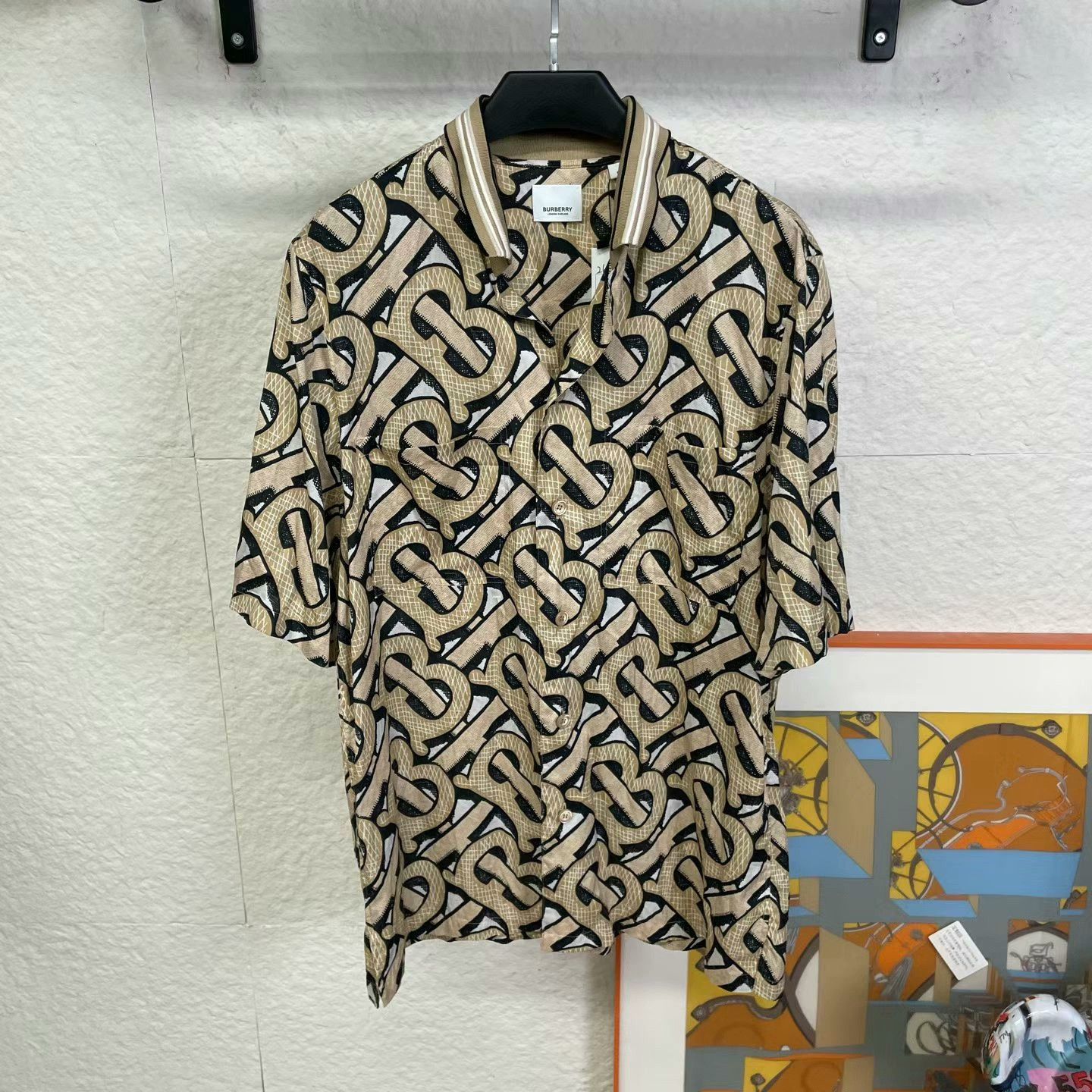 Burberry Burberry TB Monogram Short Sleeve Shirt Size M Size US M / EU 48-50 / 2 - 1 Thumbnail