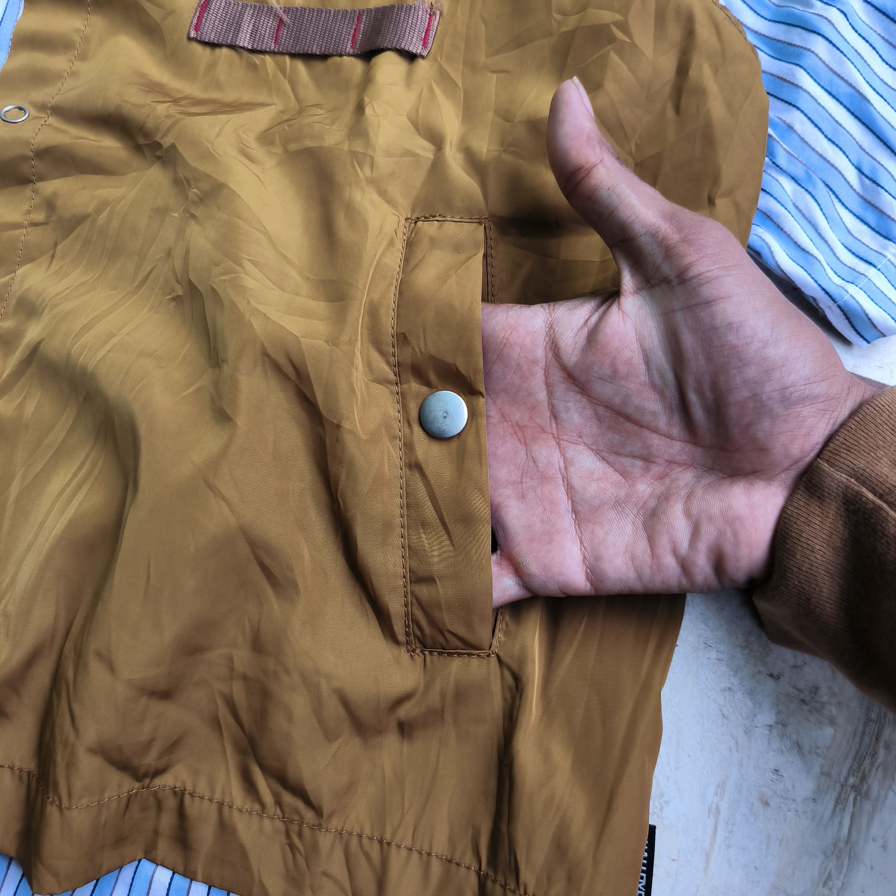 Japanese Brand UNALLOYED Hybrid Button Shirts Size US L / EU 52-54 / 3 - 2 Thumbnail