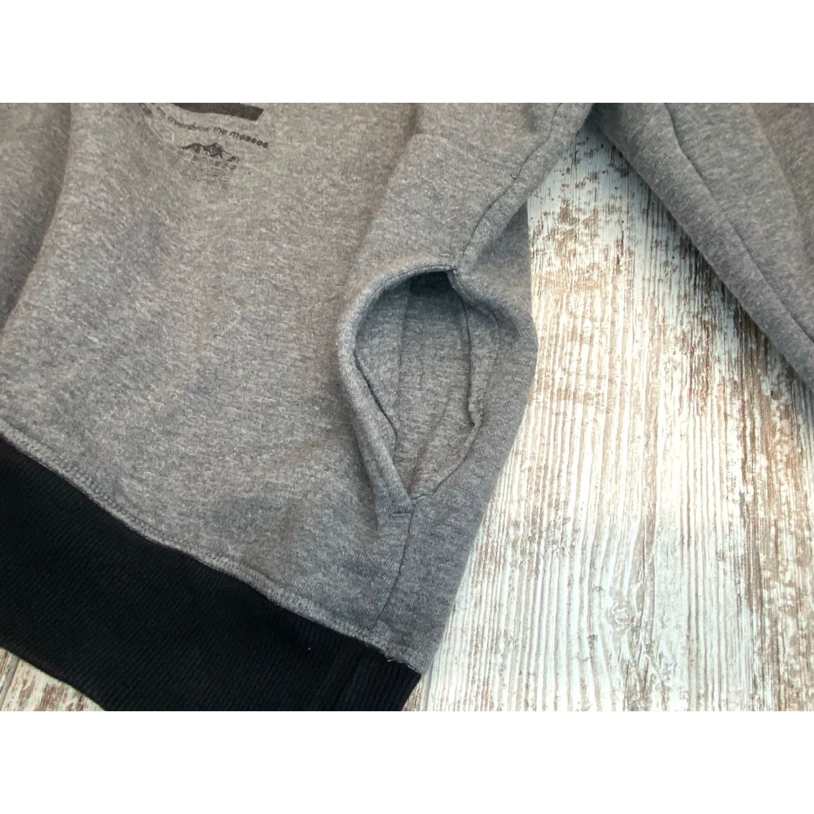 Vintage LRG Sweater Sweatshirt Mens Medium Gray Black Pullover Lifted Research Group Size US M / EU 48-50 / 2 - 5 Thumbnail