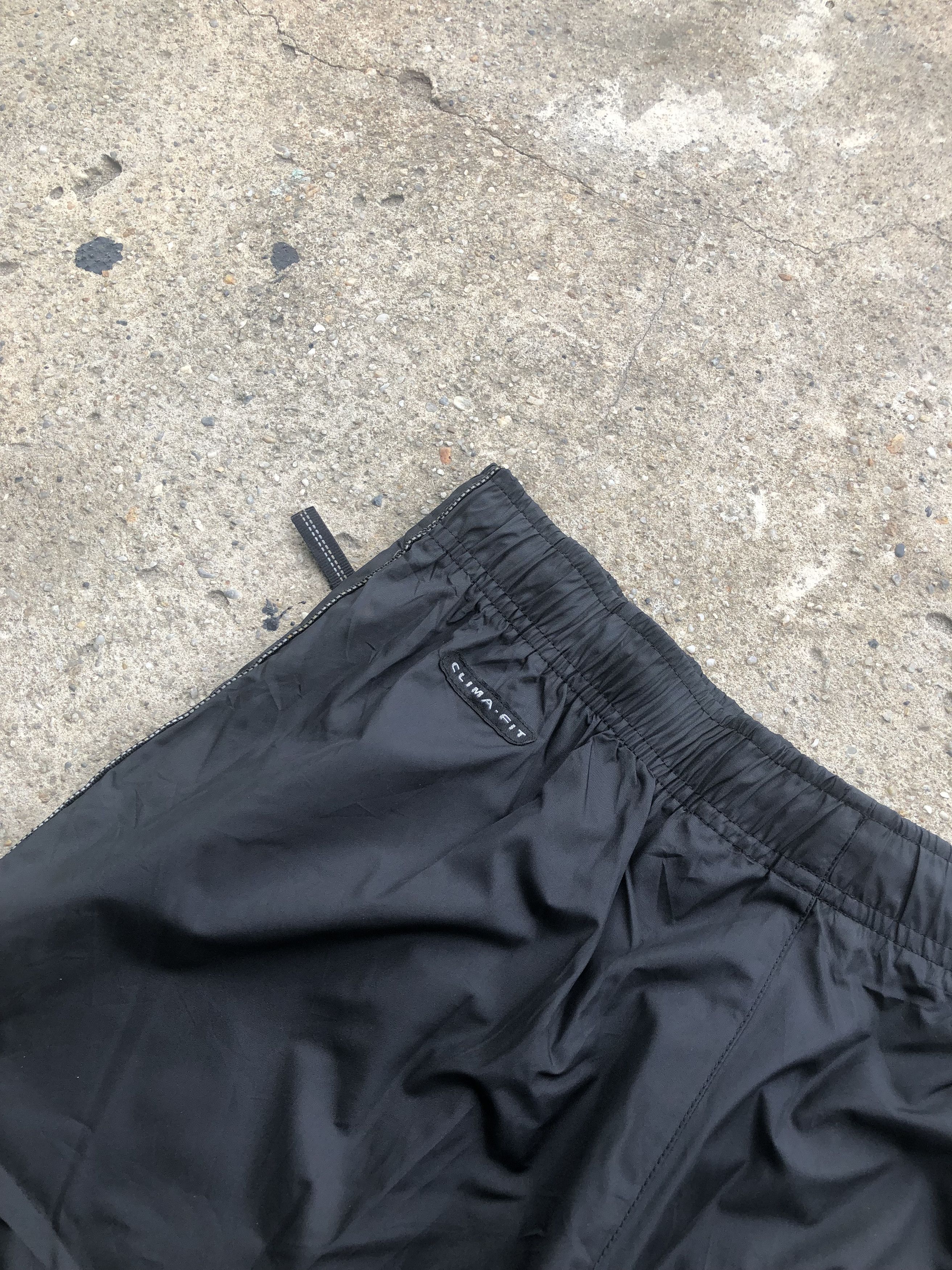 Nike × Vintage y2k Nike zip up nylon drill pants Size US 34 / EU 50 - 6 Thumbnail