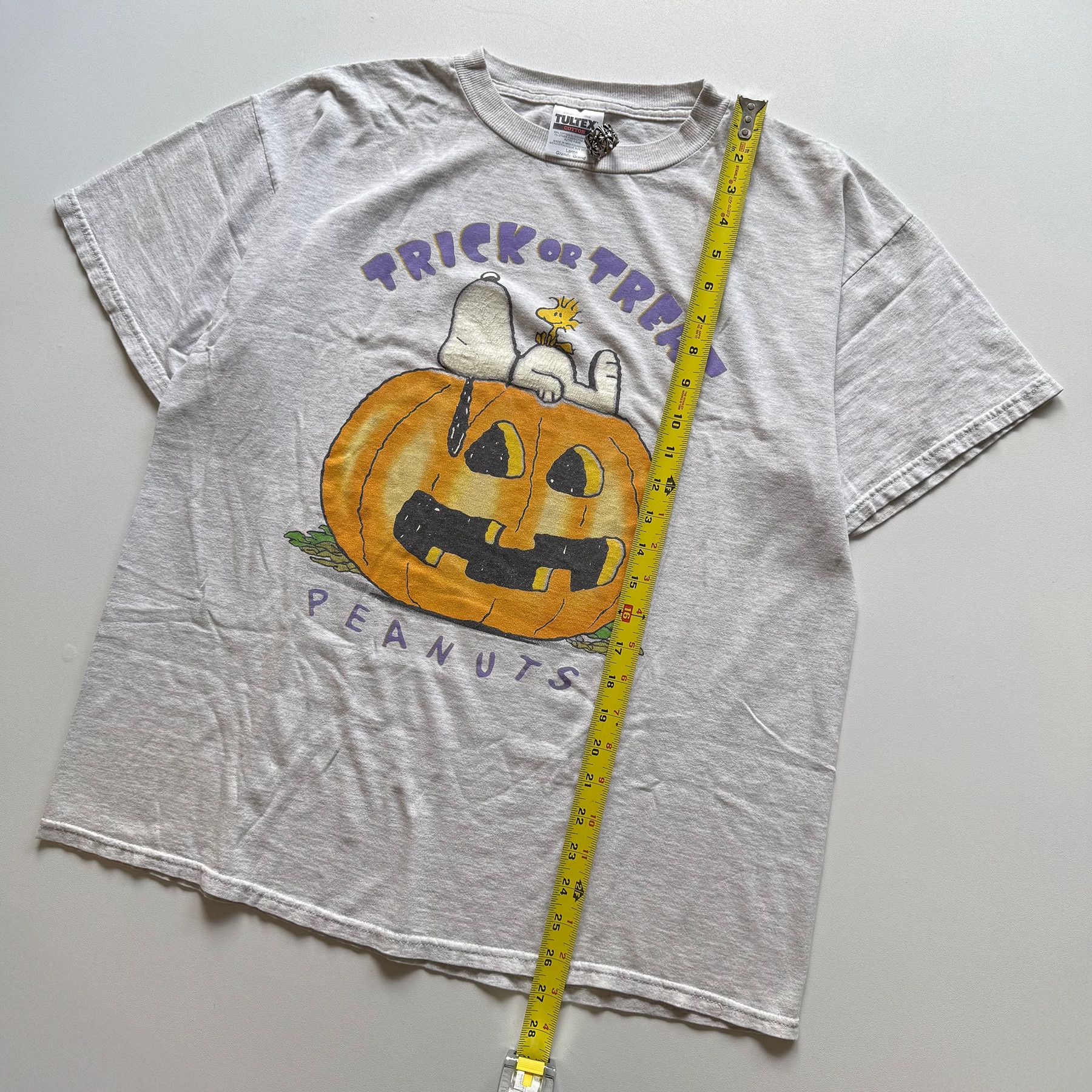 Peanuts 1995 Vintage Peanuts Snoopy Halloween Tee Size US L / EU 52-54 / 3 - 6 Thumbnail
