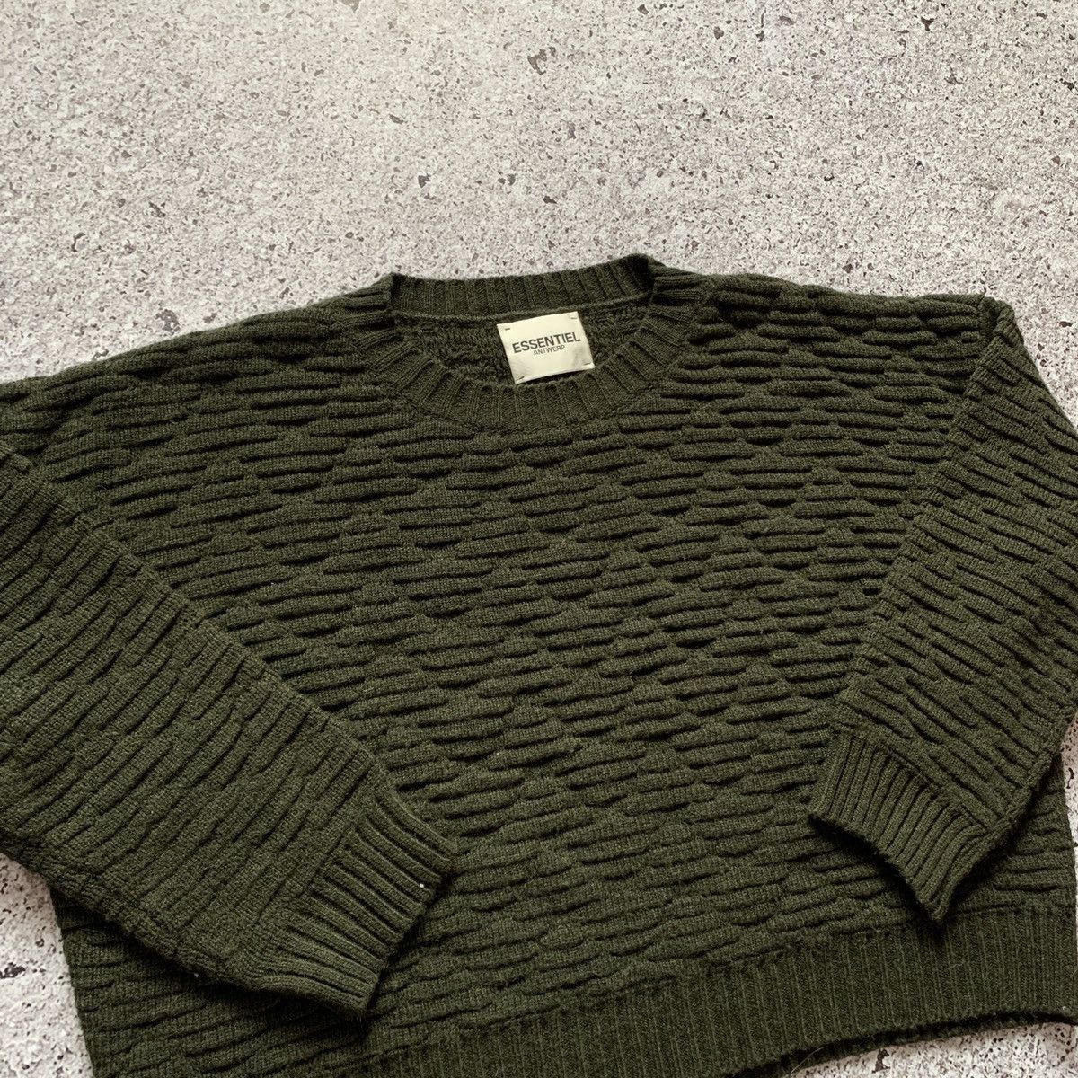 Essentiel Antwerp Essentiel Antwerp sweater oversized fit Size M / US 6-8 / IT 42-44 - 2 Thumbnail