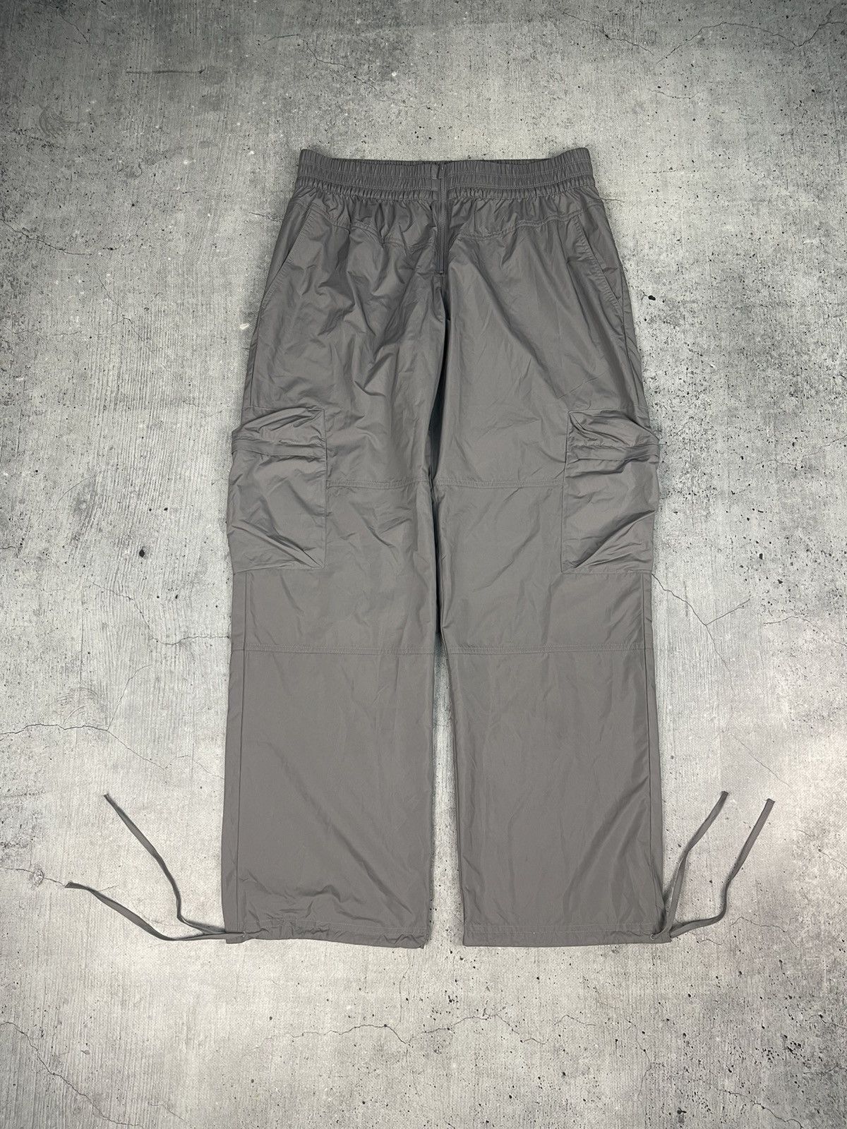 Japanese Brand Vintage 90's Bondage Japanese Avantgarde Cargo Pants Y2K Size US 32 / EU 48 - 2 Thumbnail