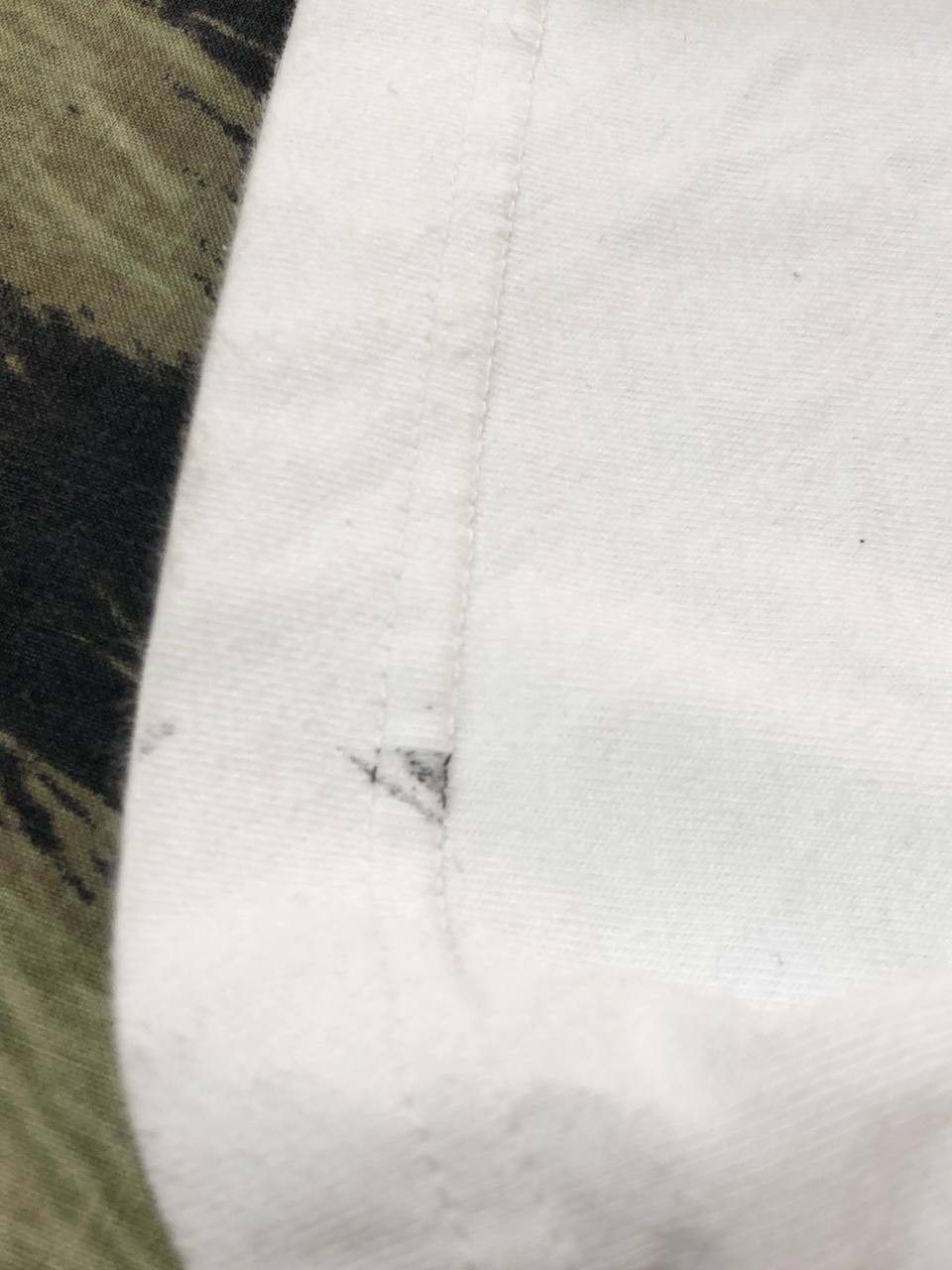 Uniqlo Uniqlo T-Shirt Size US S / EU 44-46 / 1 - 15 Thumbnail
