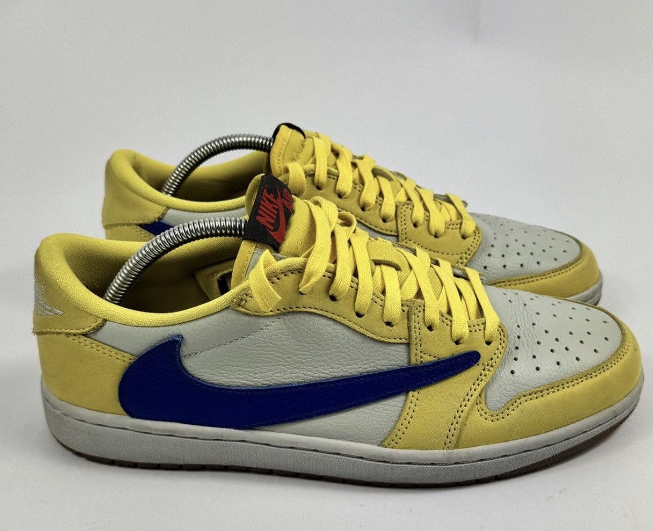 Nike x TRAVIS SCOTT JORDAN 1 LOW OG SP Size US 10 / EU 43 - 5 Thumbnail