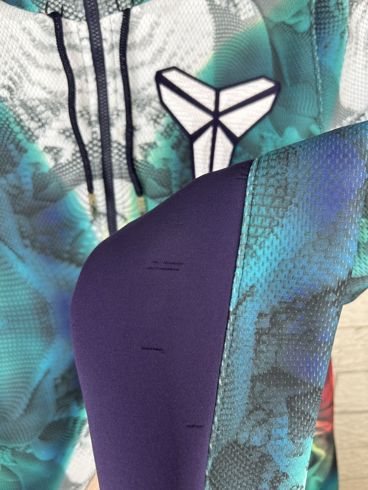 Nike Nike Kobe Mambula Hypermesh Zip Up Hoodie Size US M / EU 48-50 / 2 - 7 Thumbnail