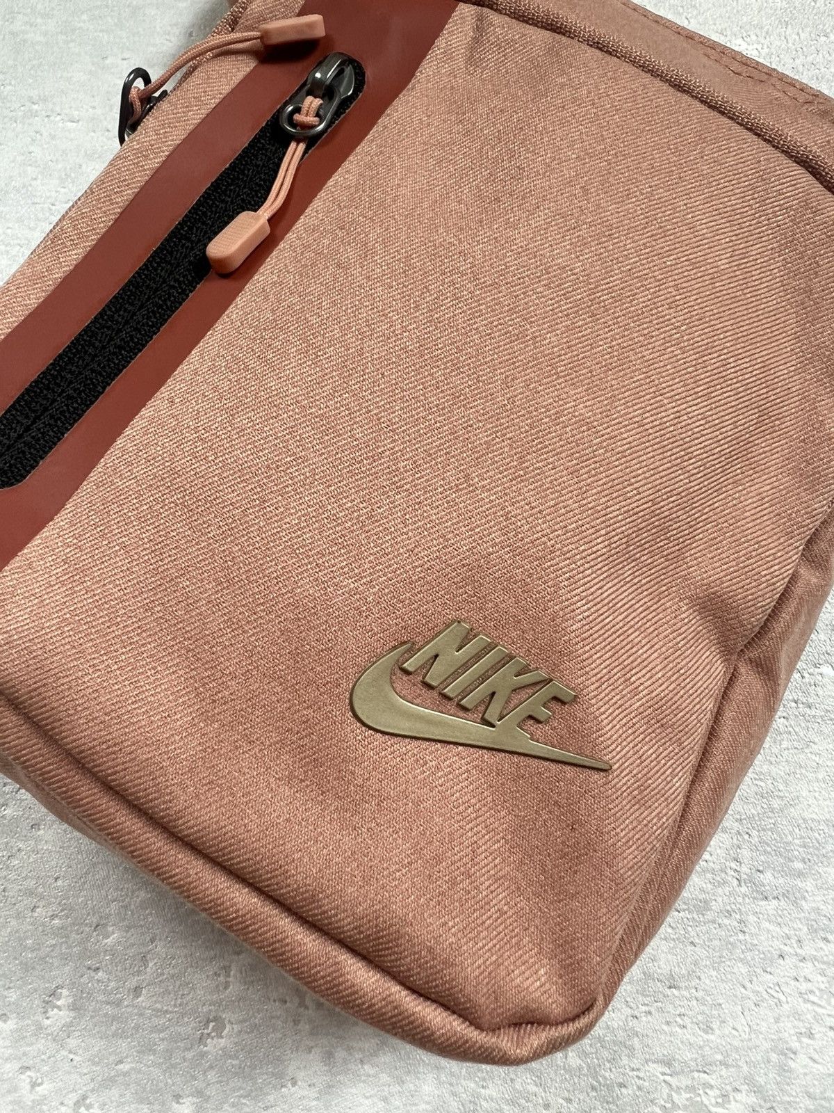 Nike × Vintage Nike Tech Vintage Y2K Drill Messenger Crossbody Retro Bag Size ONE SIZE - 3 Thumbnail
