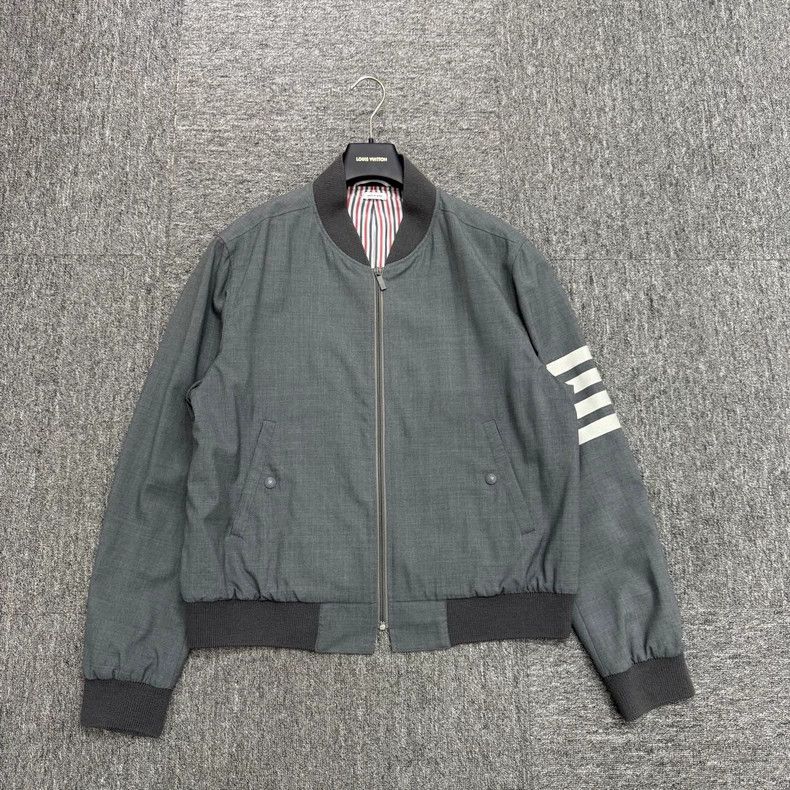 Thom Browne Thom Browne size3 Striped pilot jacket Size US L / EU 52-54 / 3 - 1 Thumbnail