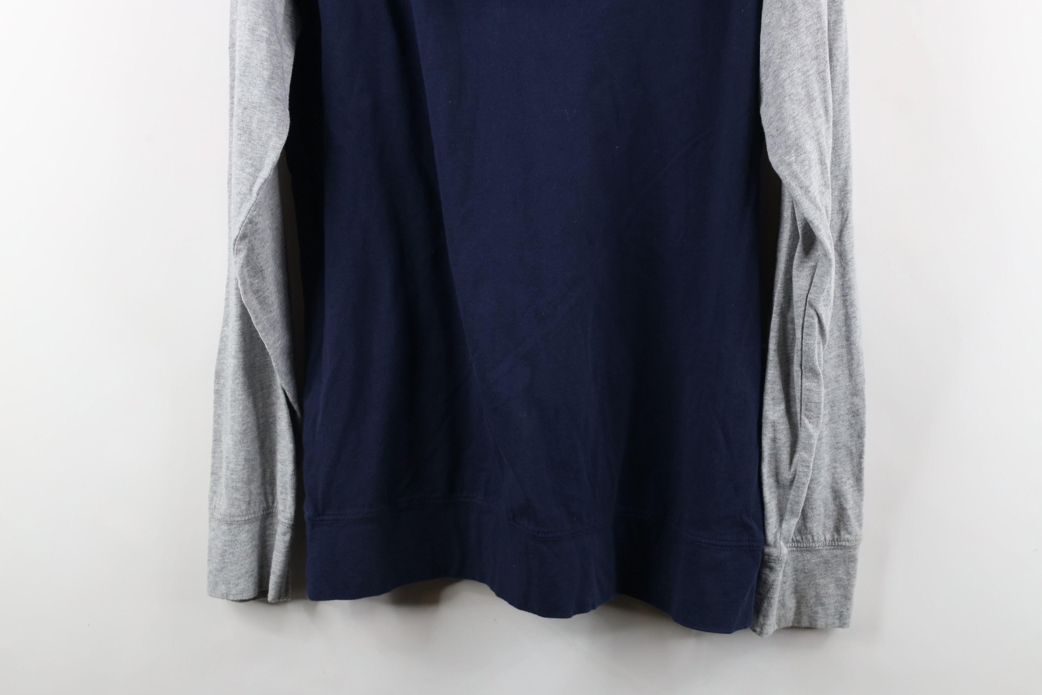 Vintage Vintage DC Shoes Skateboarding Block Lightweight Hoodie Size US L / EU 52-54 / 3 - 12 Thumbnail