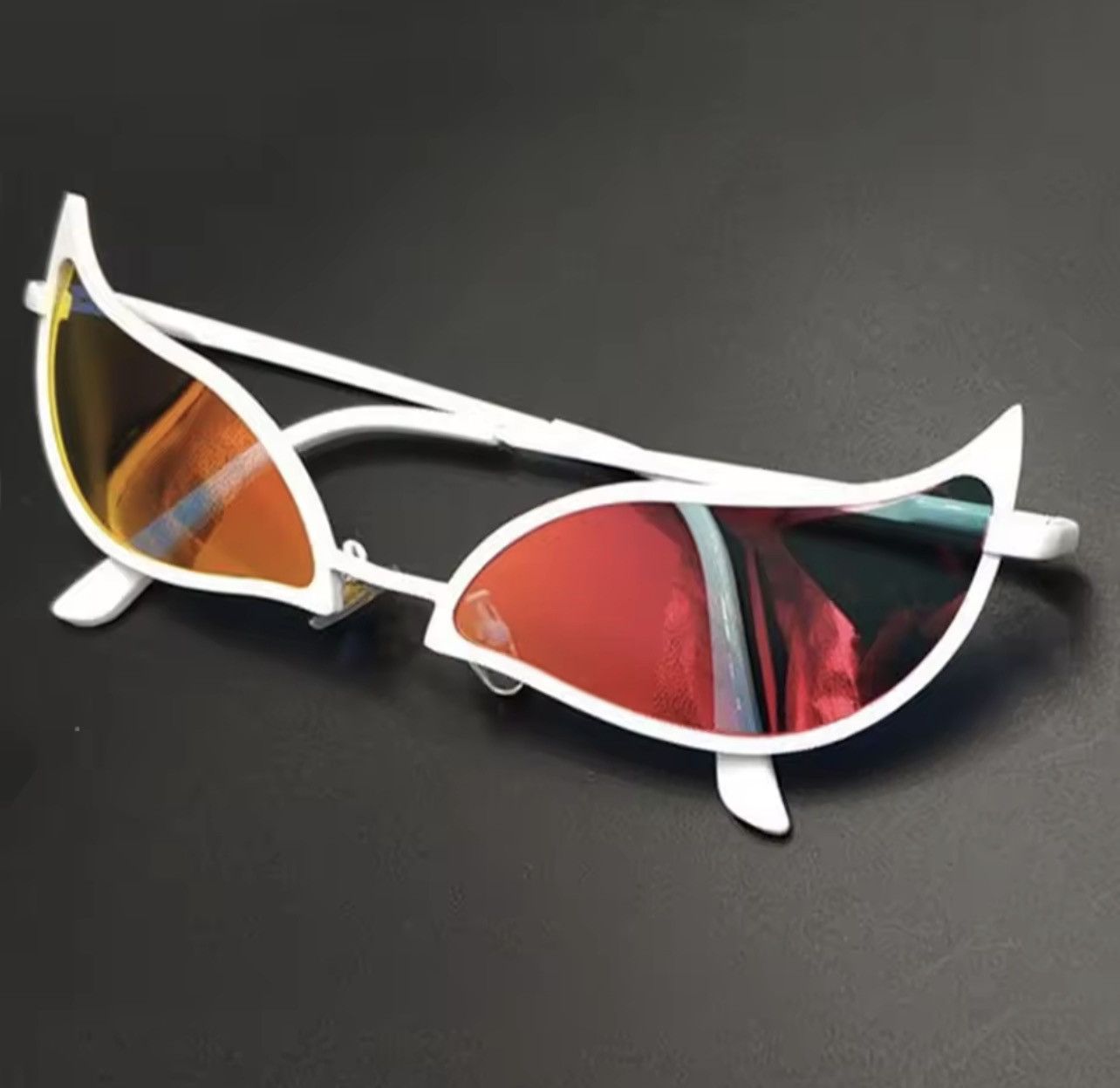 Other Doflamingo Anime Sunglasses Red Lens Cat Eye Cosplay Glasses Size ONE SIZE - 3 Thumbnail