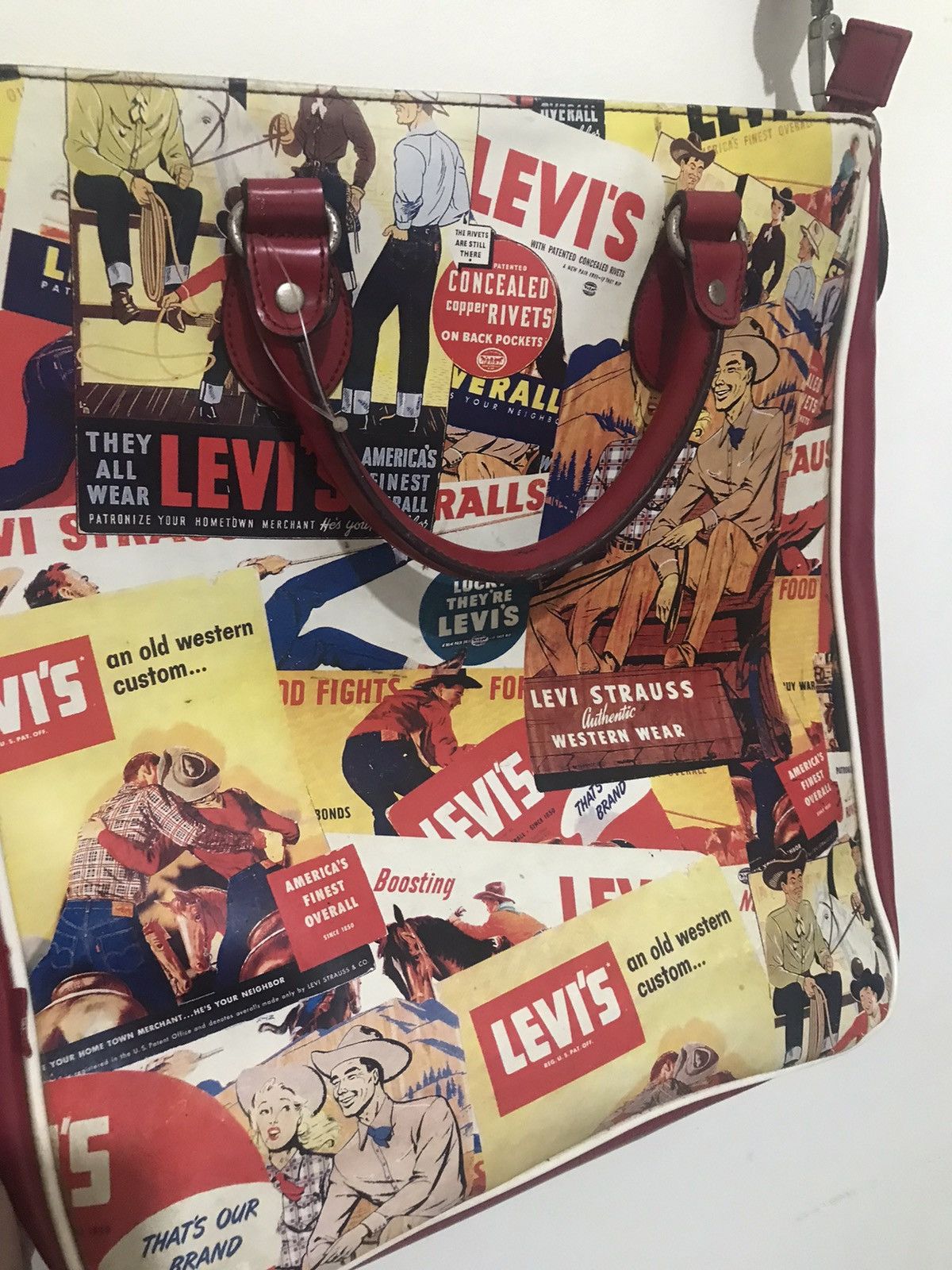 Levi's × Vintage LEVI’S - VINTAGE COMIC STRIP TWO-WAY PVC BAG Size ONE SIZE - 7 Thumbnail