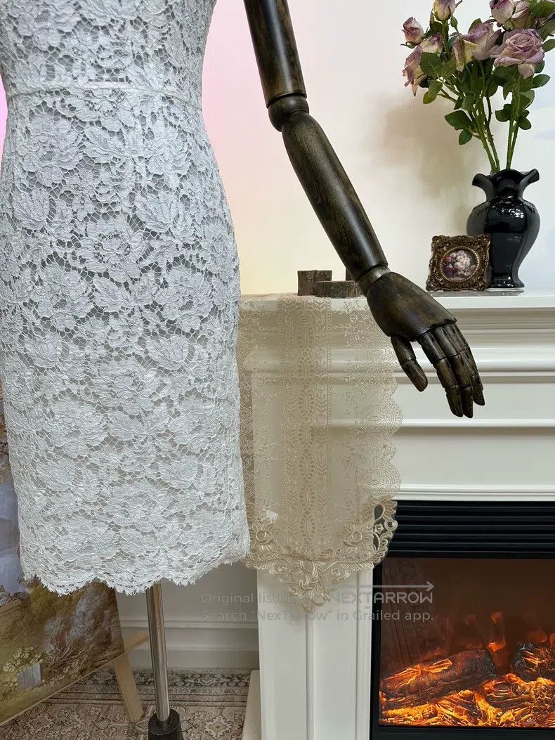 Valentino Valentino Heavy texture floral lace sleeveless temperament Size L / US 10 / IT 46 - 3 Thumbnail