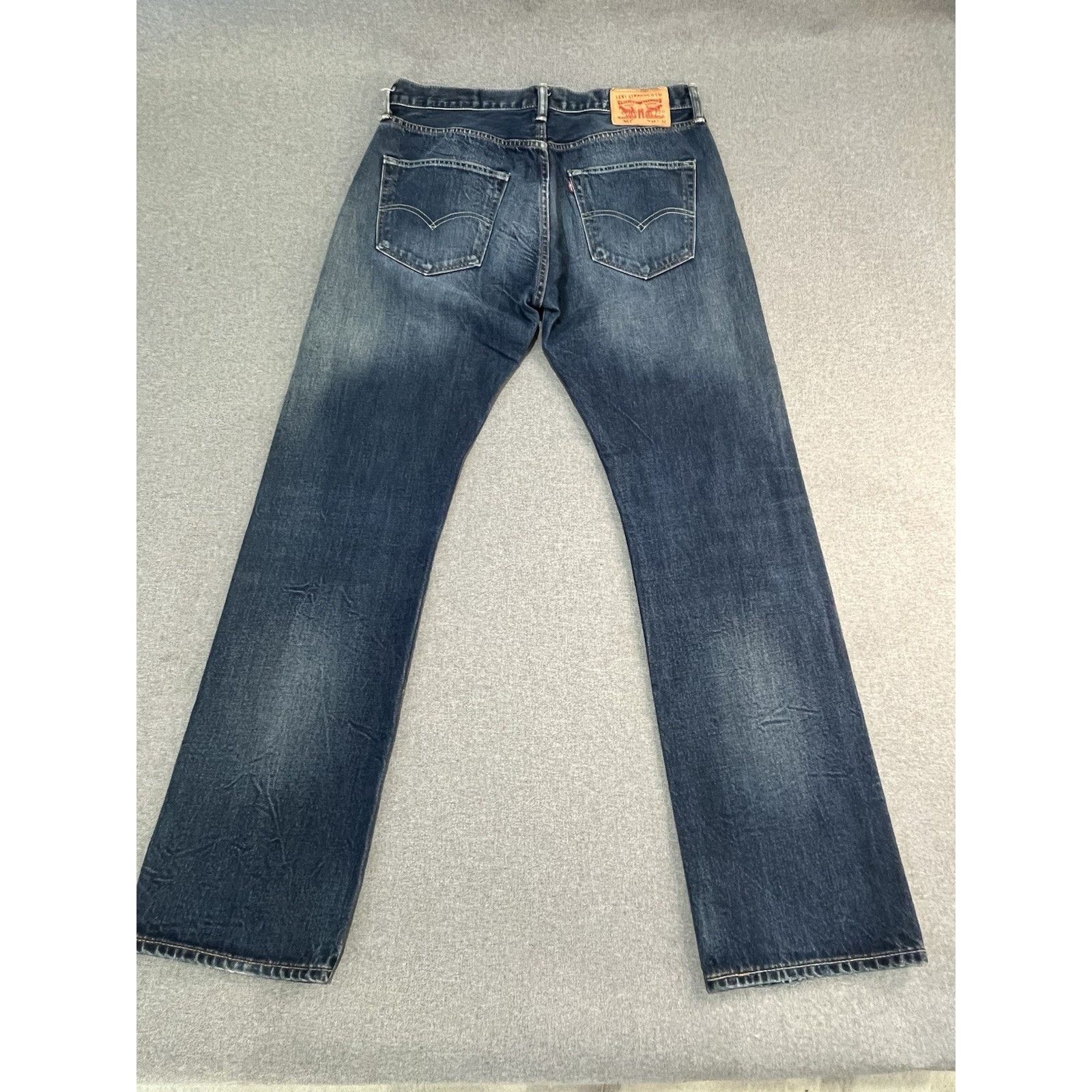 Levi's Levi's 501 Blue Denim 100% Cotton Straight Mens Size 34x32 Size US 34 / EU 50 - 2 Thumbnail
