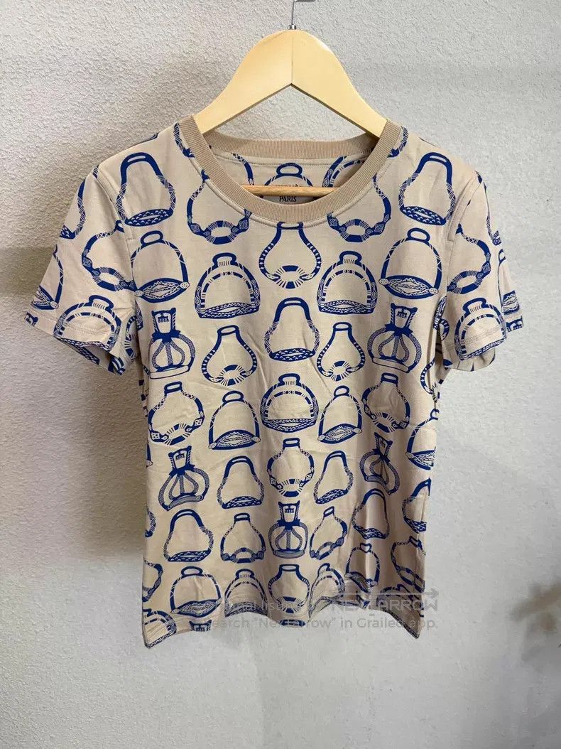 Hermes Hermes Stirrups Fantasy Print Short Sleeve T-Shirt Size XS / US 0-2 / IT 36-38 - 1 Thumbnail