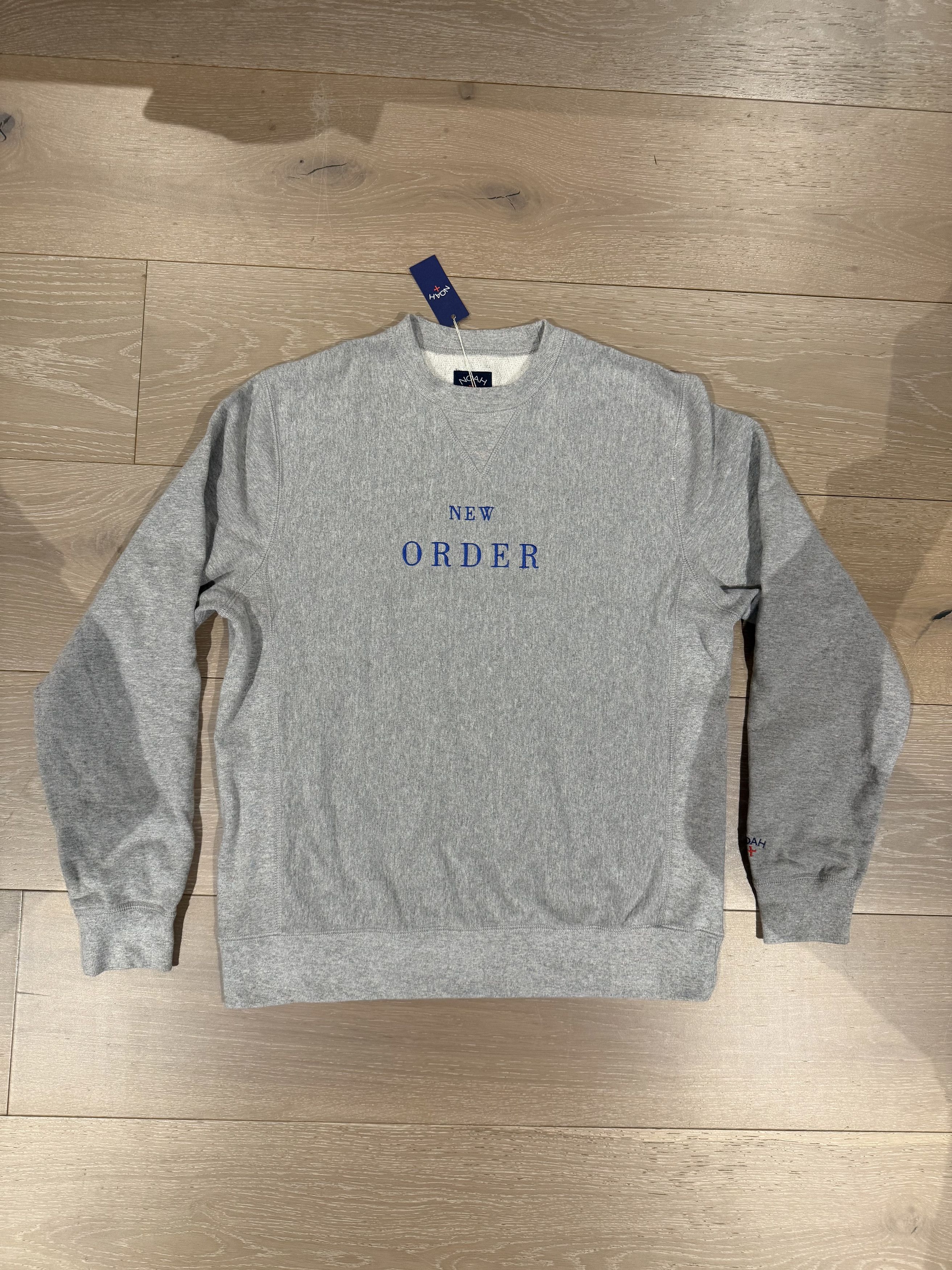 Noah 💚 SS21 Noah x New Order Embroidered Crewneck True Faith NEW Size US M / EU 48-50 / 2 - 1 Thumbnail