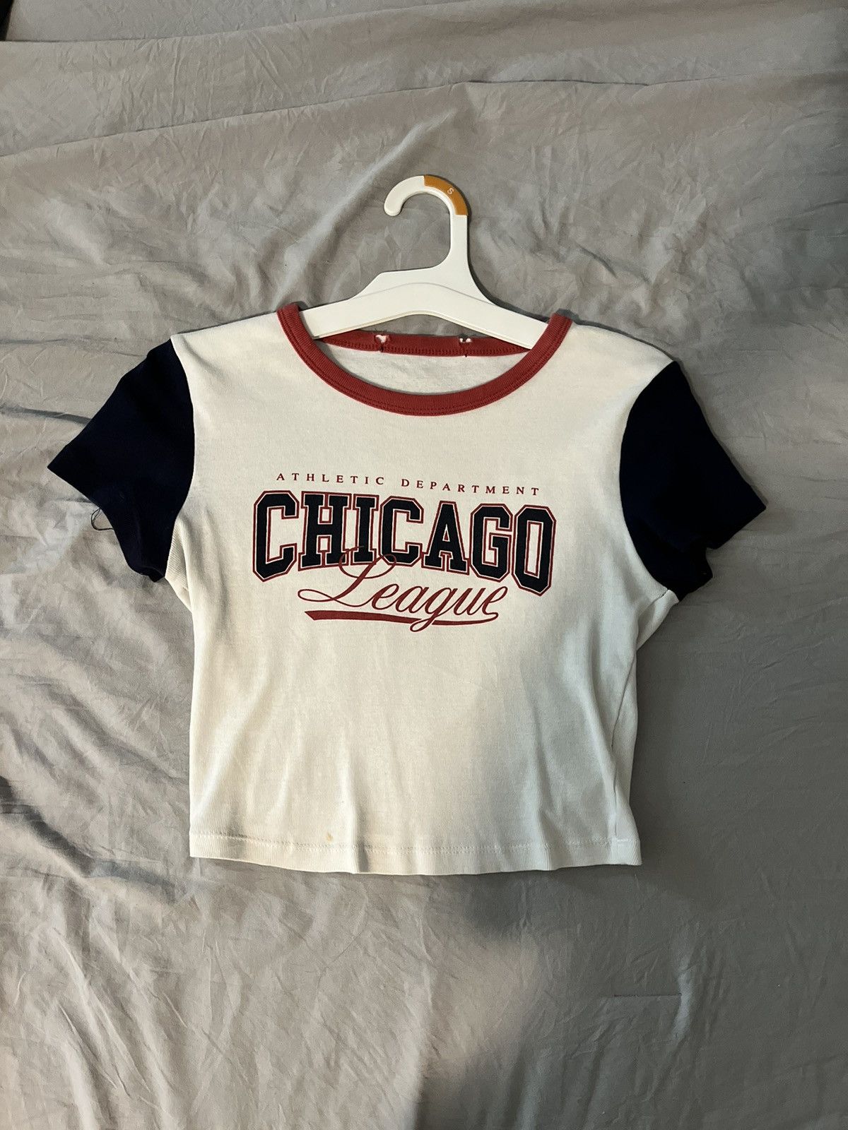 Forever 21 × Vintage crop graphic tee Size S / US 4 / IT 40 - 1 Thumbnail