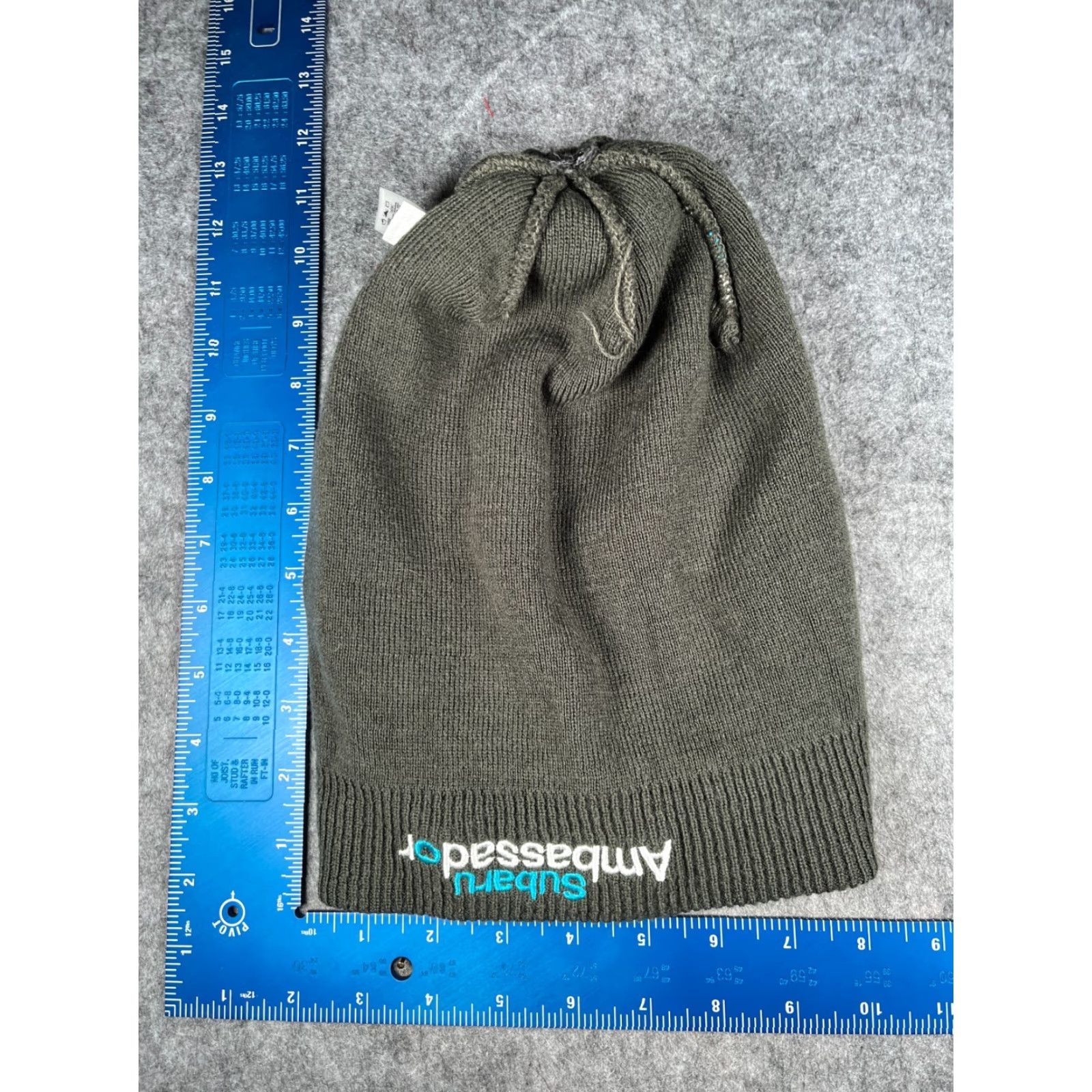 Vintage Subaru Ambassador Beanie Toque Unisex Adults One Size Gray Fair Isle Knit Acrylic Pom Hat Size ONE SIZE - 6 Thumbnail