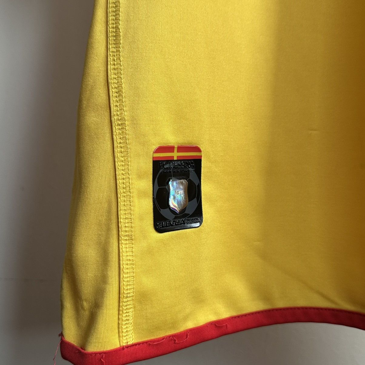 Vintage Vintage ACR Messina 2005/06 Soccer Jersey Football Shirt Size US XL / EU 56 / 4 - 5 Thumbnail