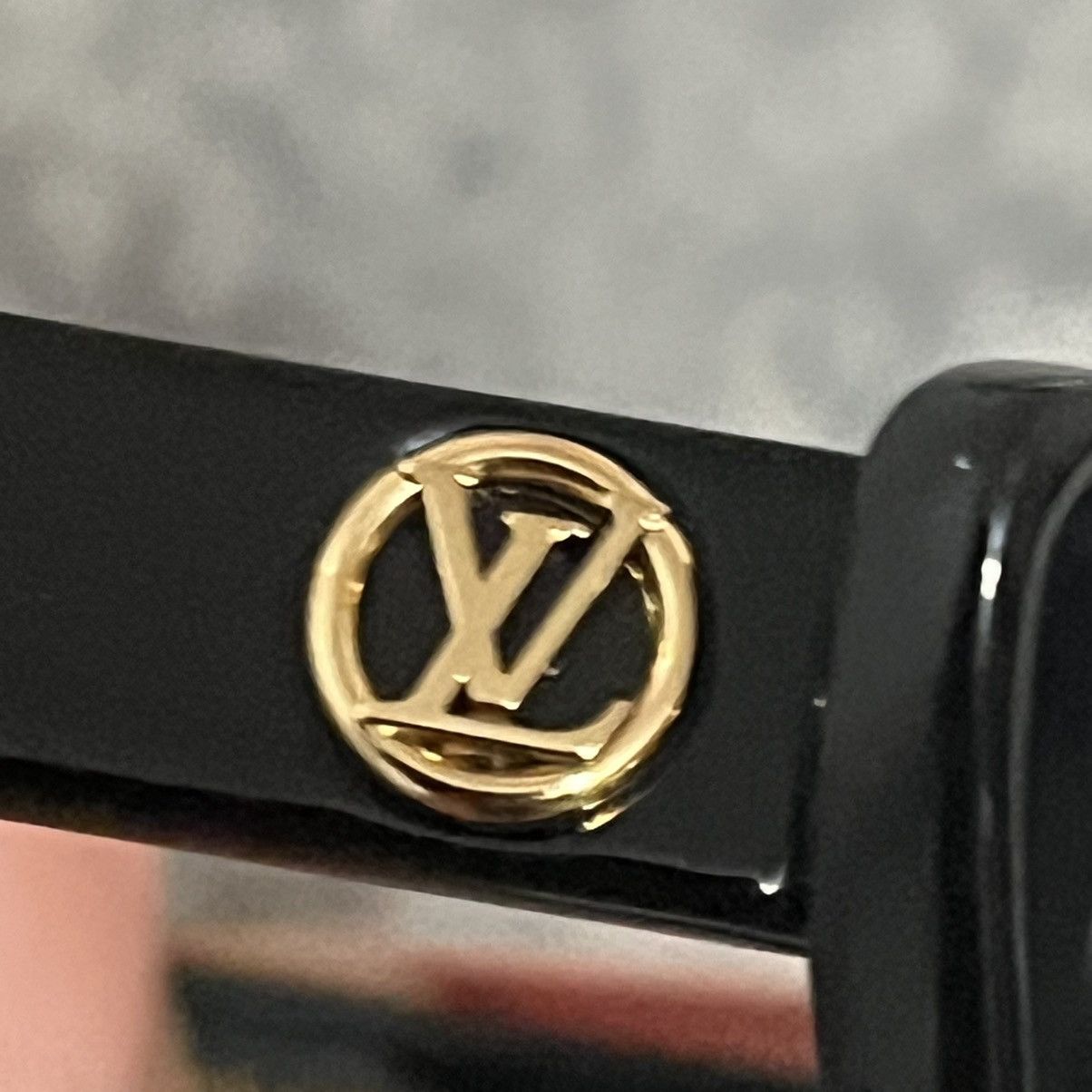 Louis Vuitton LV Split Cat Eye Sunglasses Size ONE SIZE - 8 Thumbnail