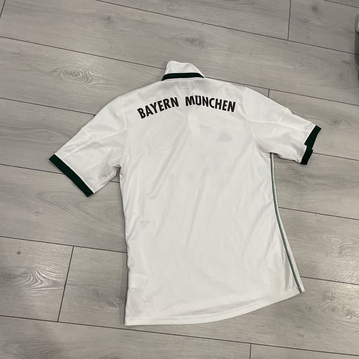 Adidas adidas bayern Munchen jersey tee shirt T com Size US M / EU 48-50 / 2 - 2 Thumbnail