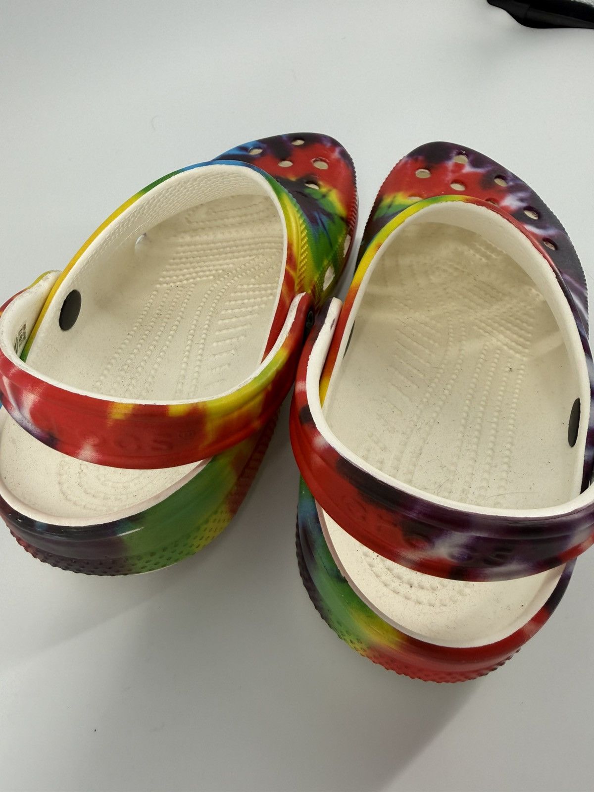 Crocs Crocs Classic Tie-Dye Clogs Shoes Men’s Size 5 W 7 Rainbow Size US 7 / IT 37 - 7 Thumbnail