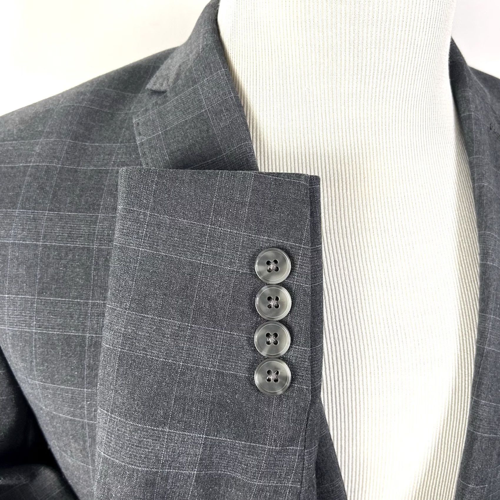 Vintage Nick Graham Sport Coat Gray Plaid Two-Button Vented Modern Fit 38R Regular Men’s Col/Notch Lapel Single-Breasted NY Cut Jacket Size US XS / EU 42 / 0 - 5 Thumbnail