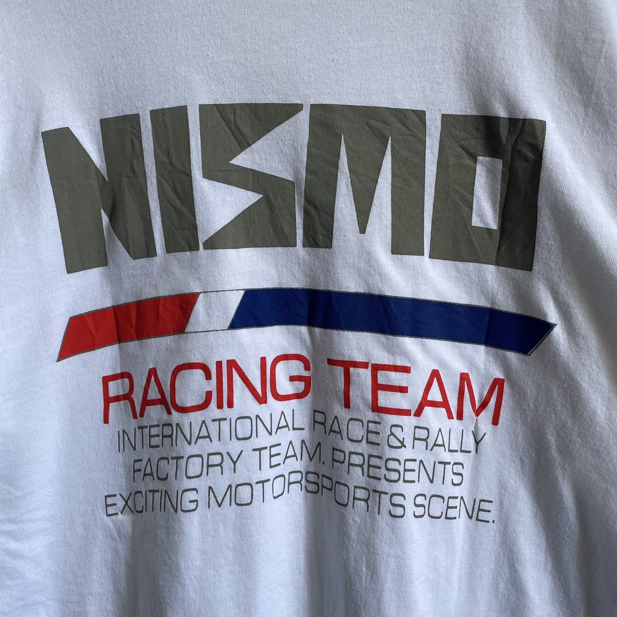 Vintage Vintage Nissan Nismo Racing Team Tshirt Size US L / EU 52-54 / 3 - 4 Thumbnail