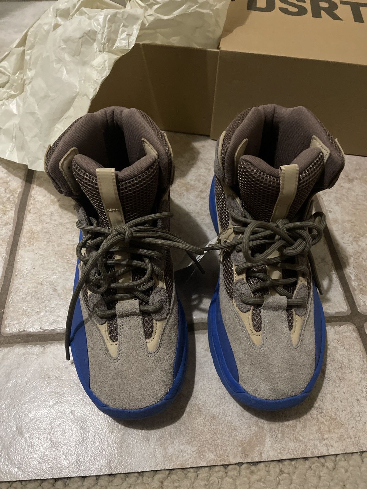 image of Kanye West Yzy Dsrt Bt Shoes in Grey, Men's (Size 11)