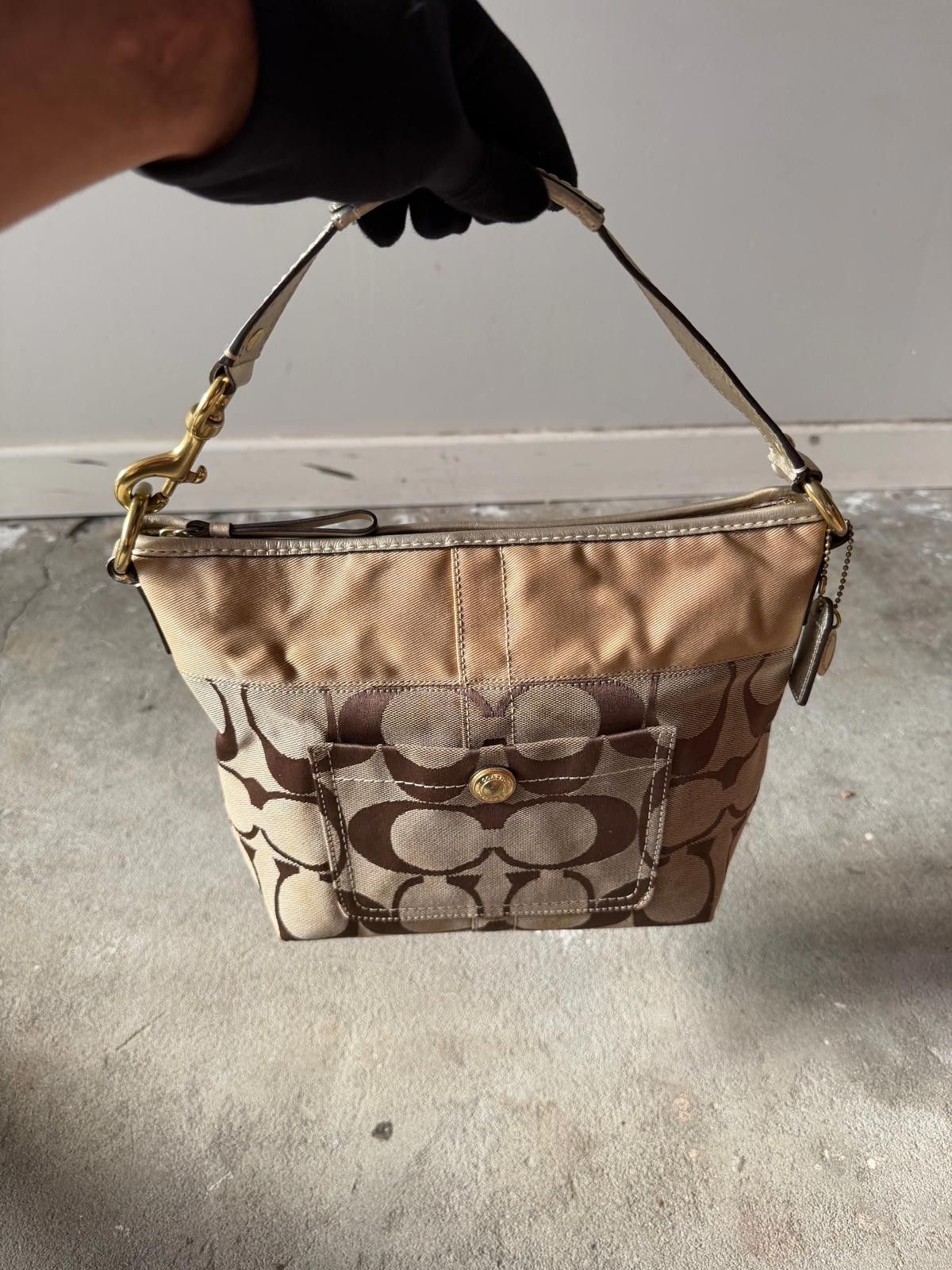 Coach Coach Signature Legacy Shoulder Bag Beige/Gold Size ONE SIZE - 5 Thumbnail