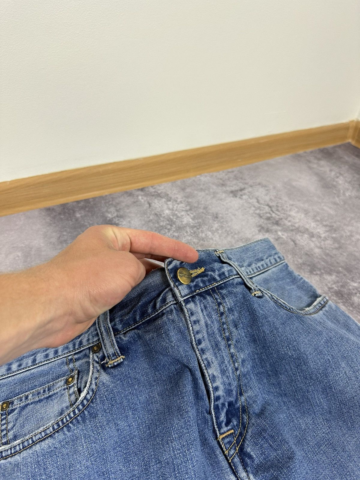 Carhartt Vintage Carhartt Washed Blue Denim Y2K Opium USA Work Jeans Size US 32 / EU 48 - 14 Thumbnail