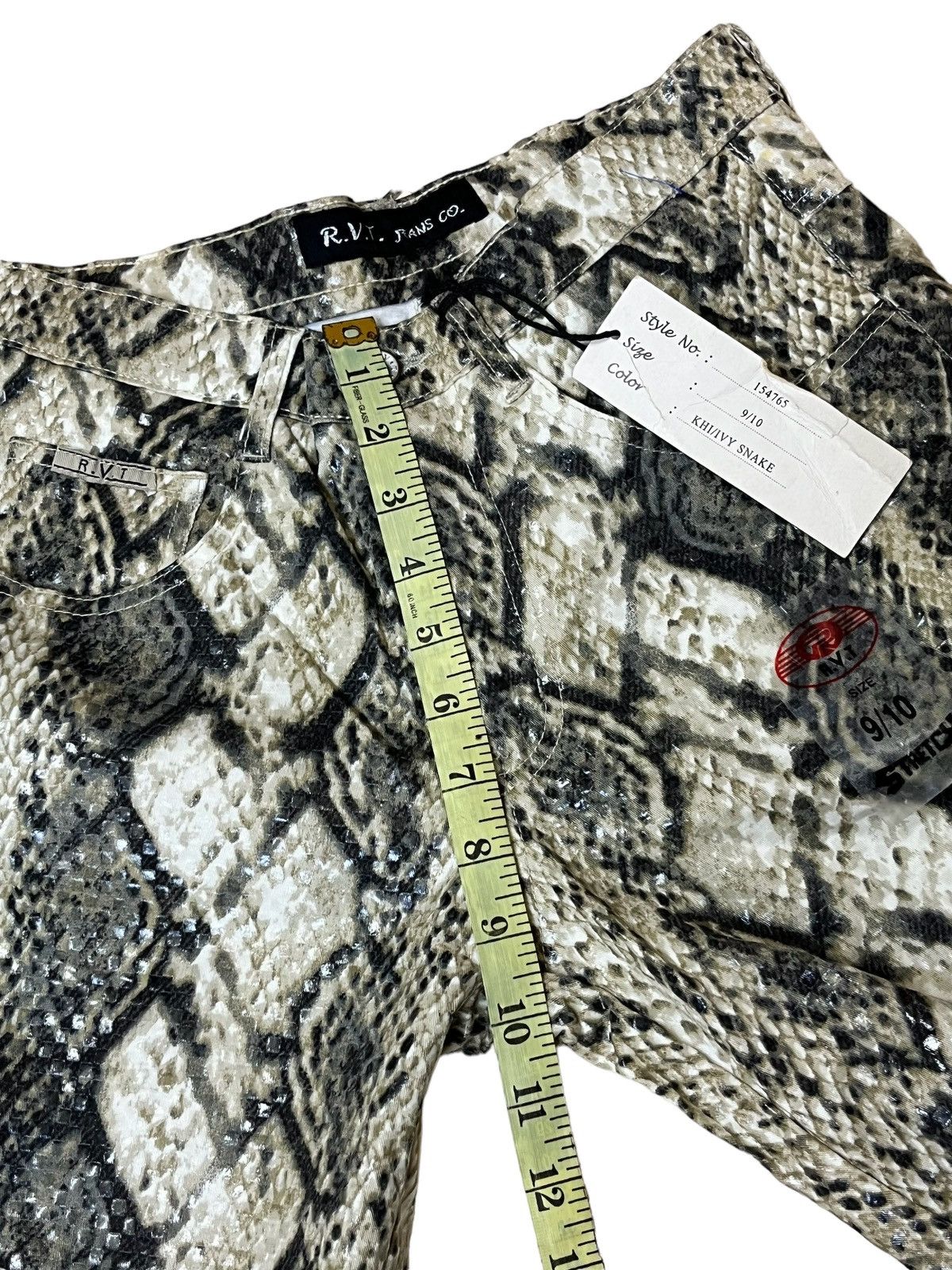 Japanese Brand NWT REVOLT R.V.T JEANS CO SNAKE SKIN PATTERNED FLARED PANT Size 26" / US 2 / IT 38 - 11 Thumbnail