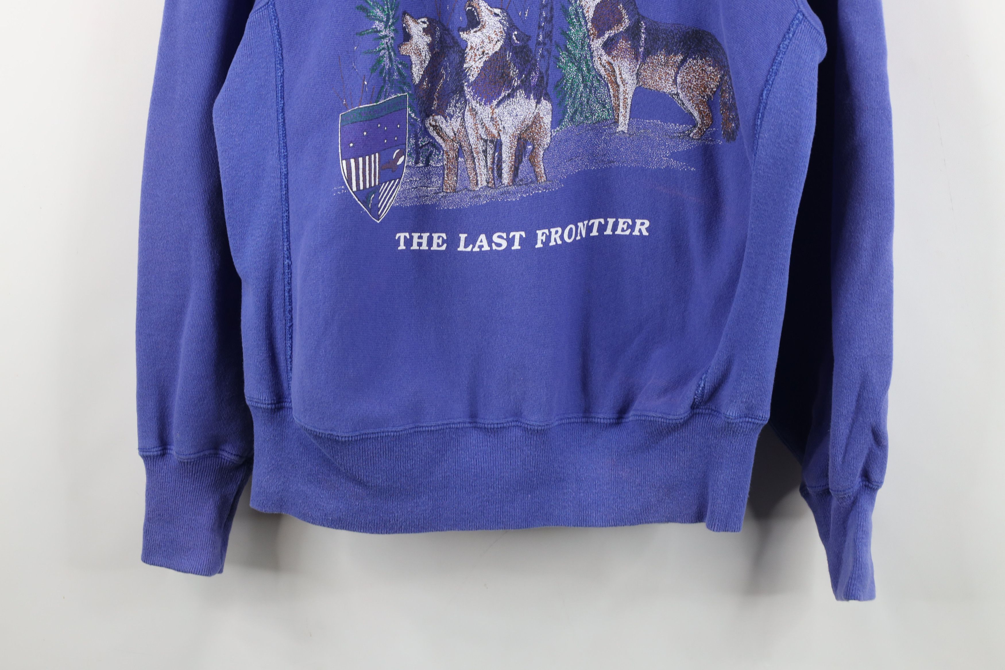 Vintage Vintage 90s Streetwear Alaska Wolf Crewneck Sweatshirt USA Size M / US 6-8 / IT 42-44 - 3 Thumbnail