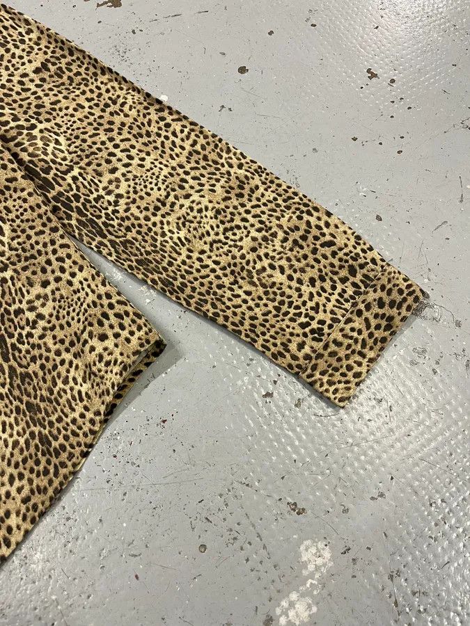 Roberto Cavalli 2000s Roberto Cavalli Beige & Black Leopard Shirt Size M / US 6-8 / IT 42-44 - 6 Thumbnail